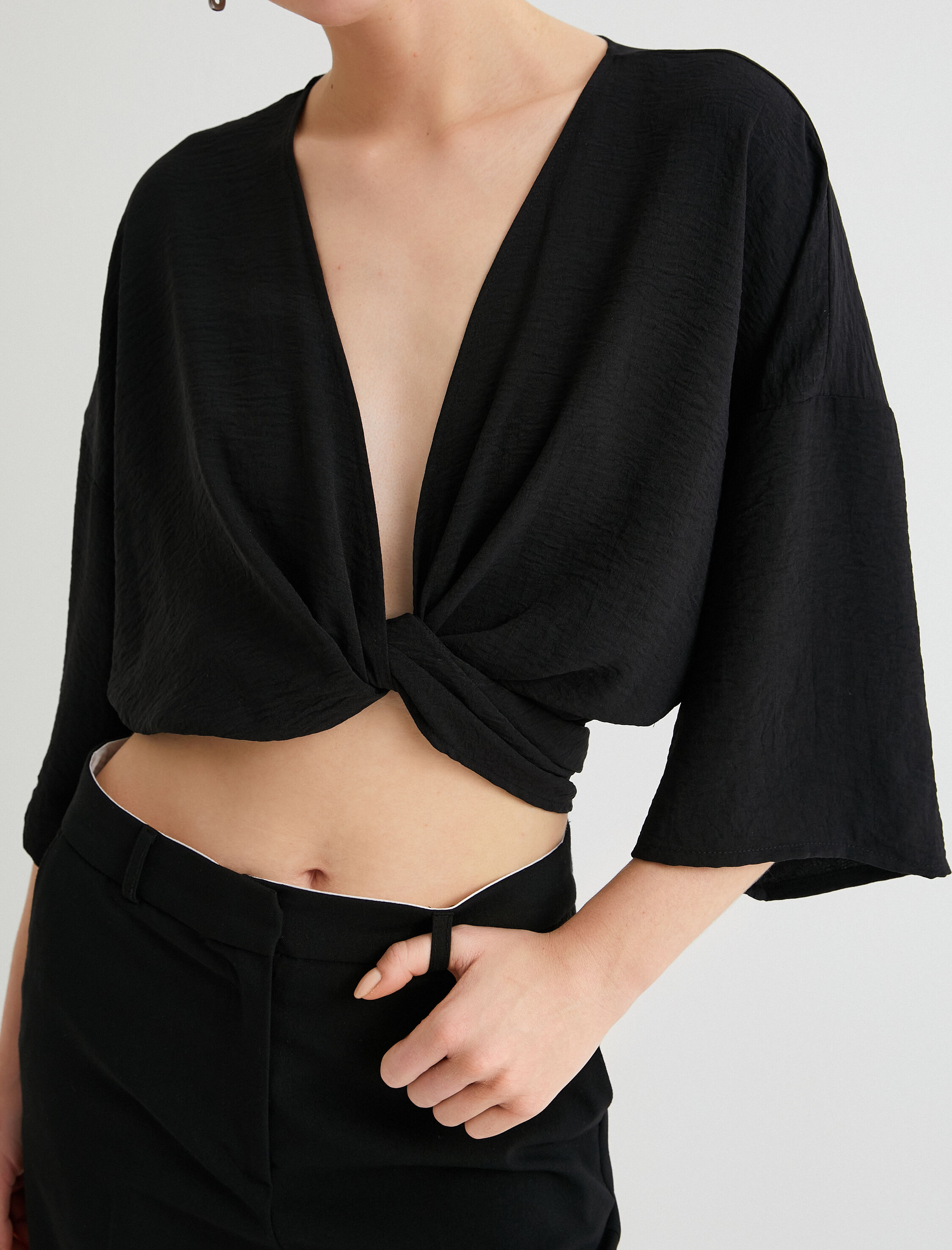   Crop Kimono Oversize Kısa Geniş Kollu Kruvaze Önü Bağlamalı