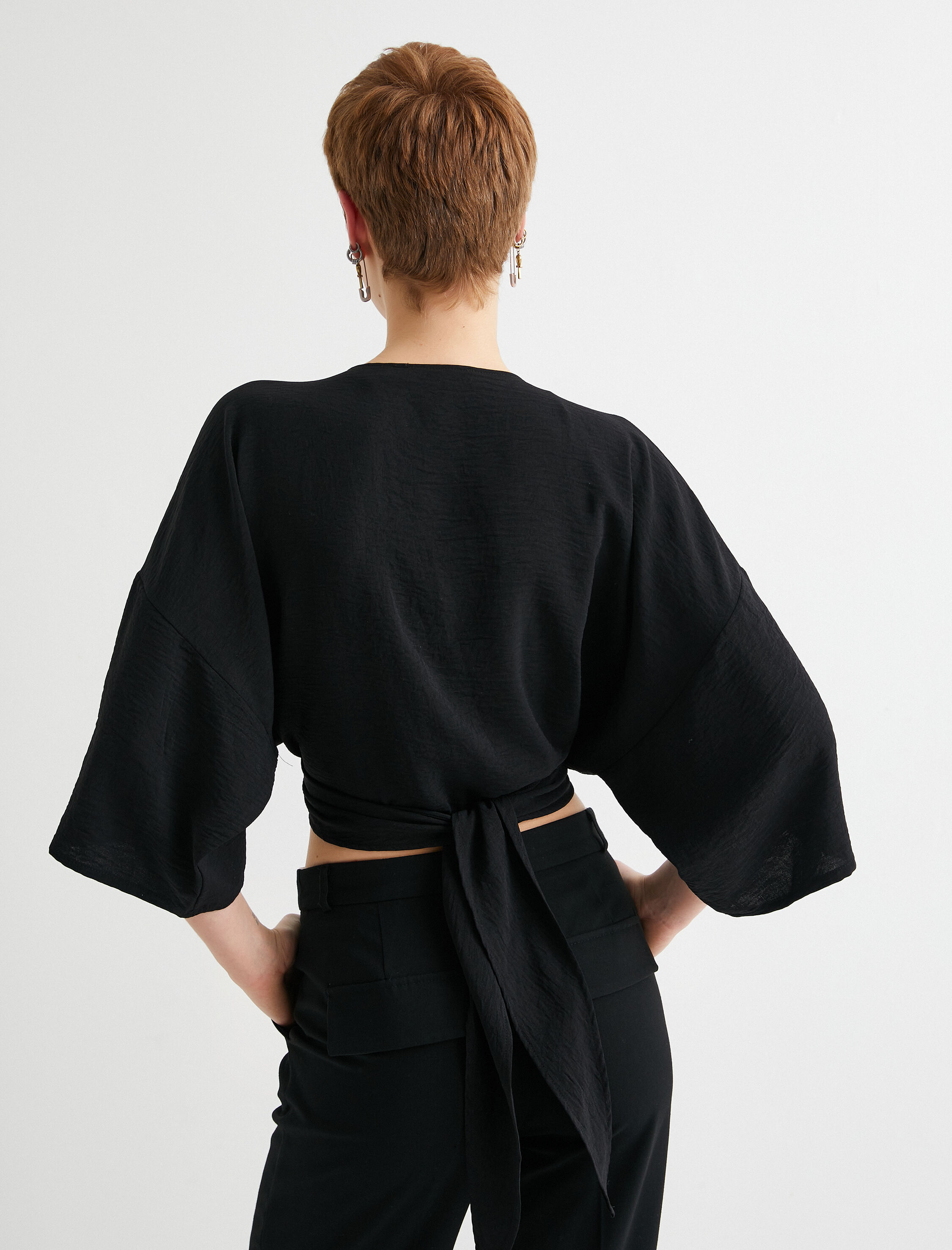   Crop Kimono Oversize Kısa Geniş Kollu Kruvaze Önü Bağlamalı