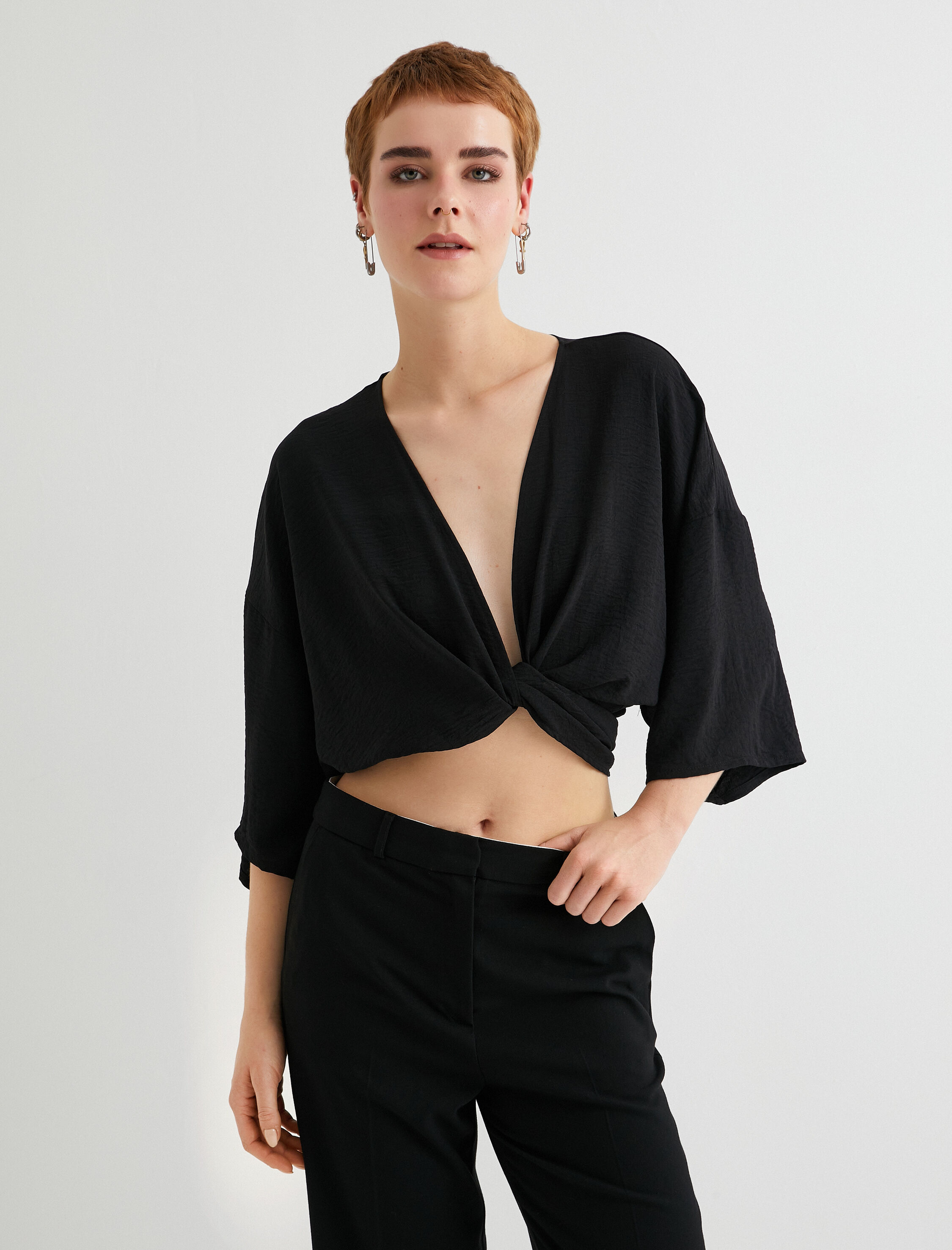   Crop Kimono Oversize Kısa Geniş Kollu Kruvaze Önü Bağlamalı