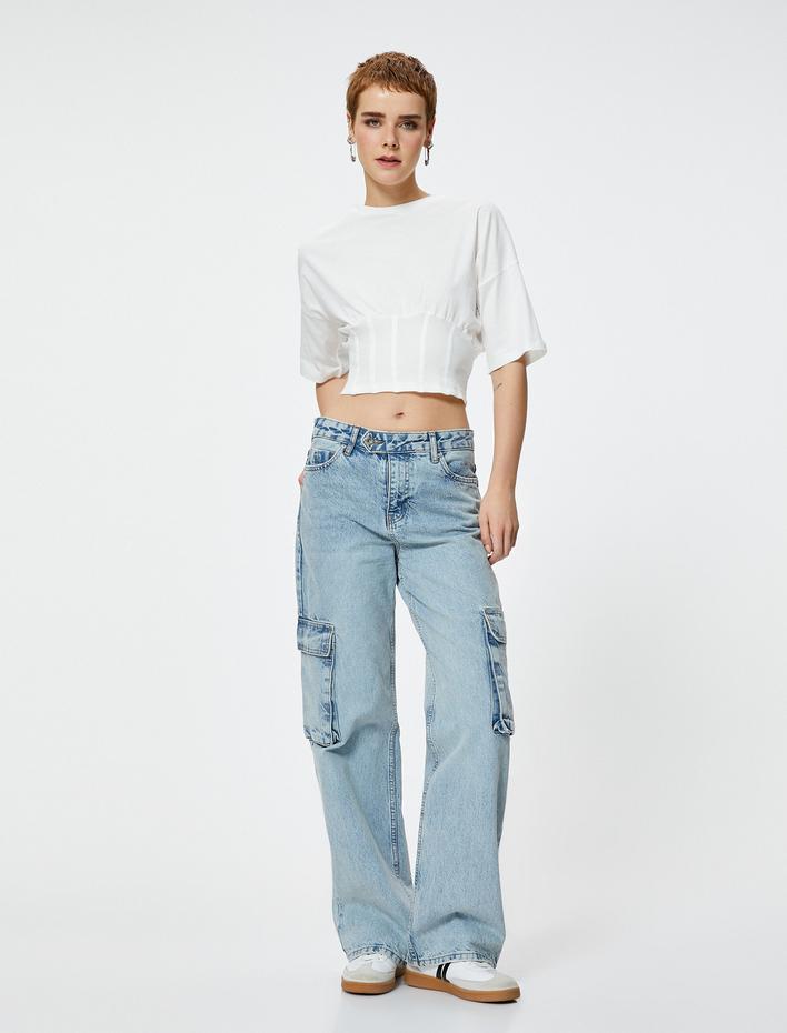  Crop Korse Detaylı Tişört Kısa Kollu Bisiklet Yaka Pamuklu