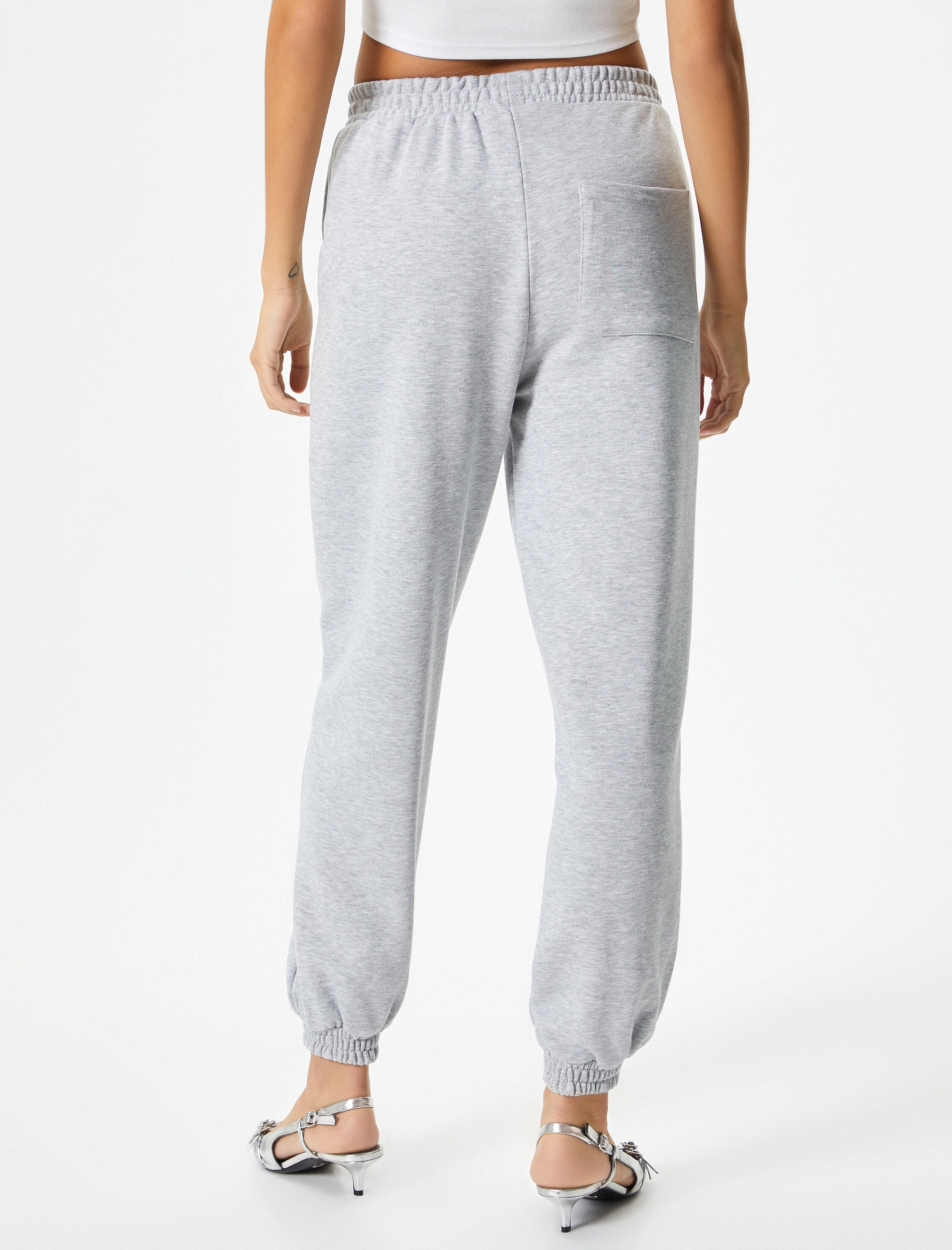   Jogger Eşofman Altı Beli ve Paçası Lastikli Nervürlü Üç İplik Şardonlu