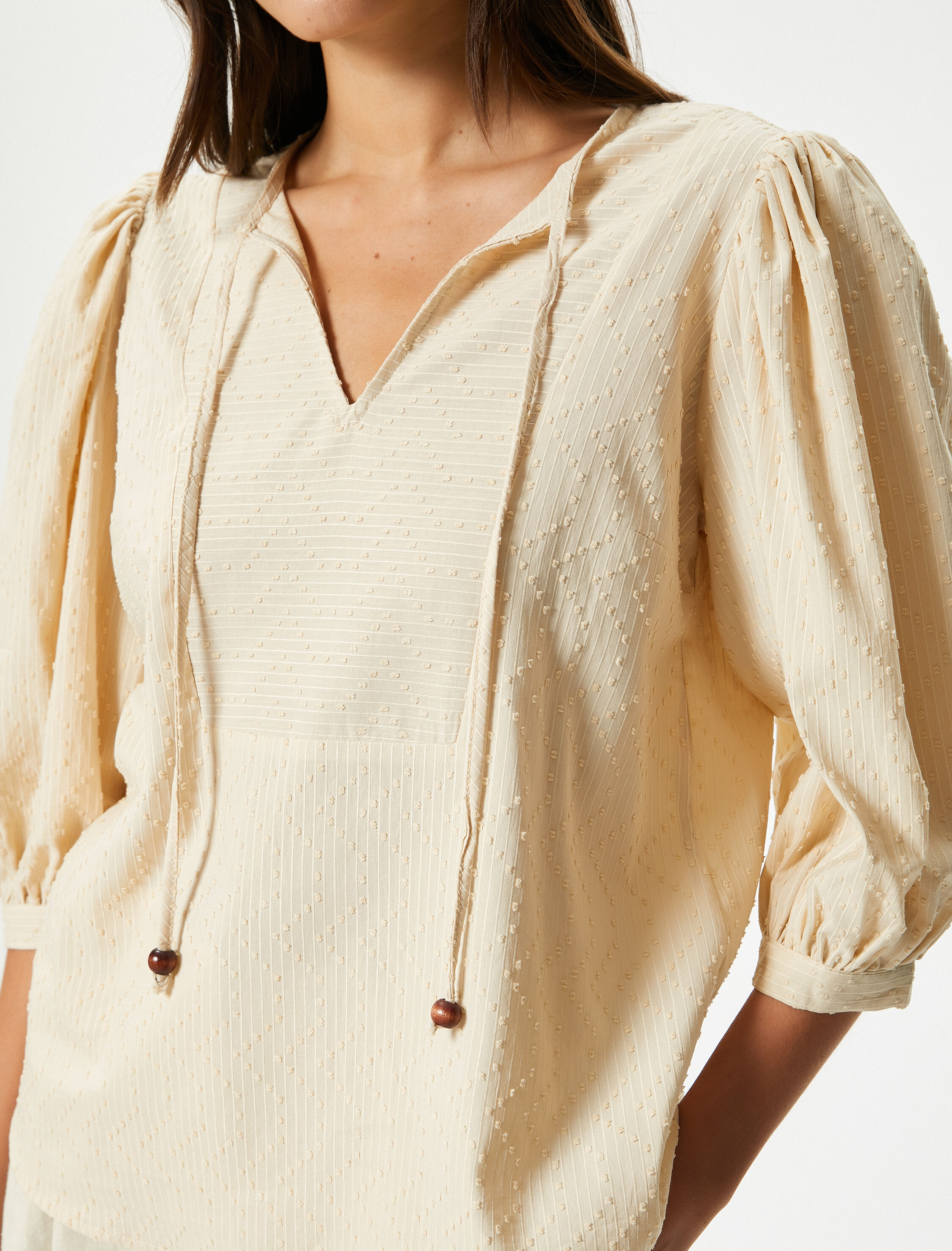   Balon Kol Bluz V Yaka Dokulu Boncuklu