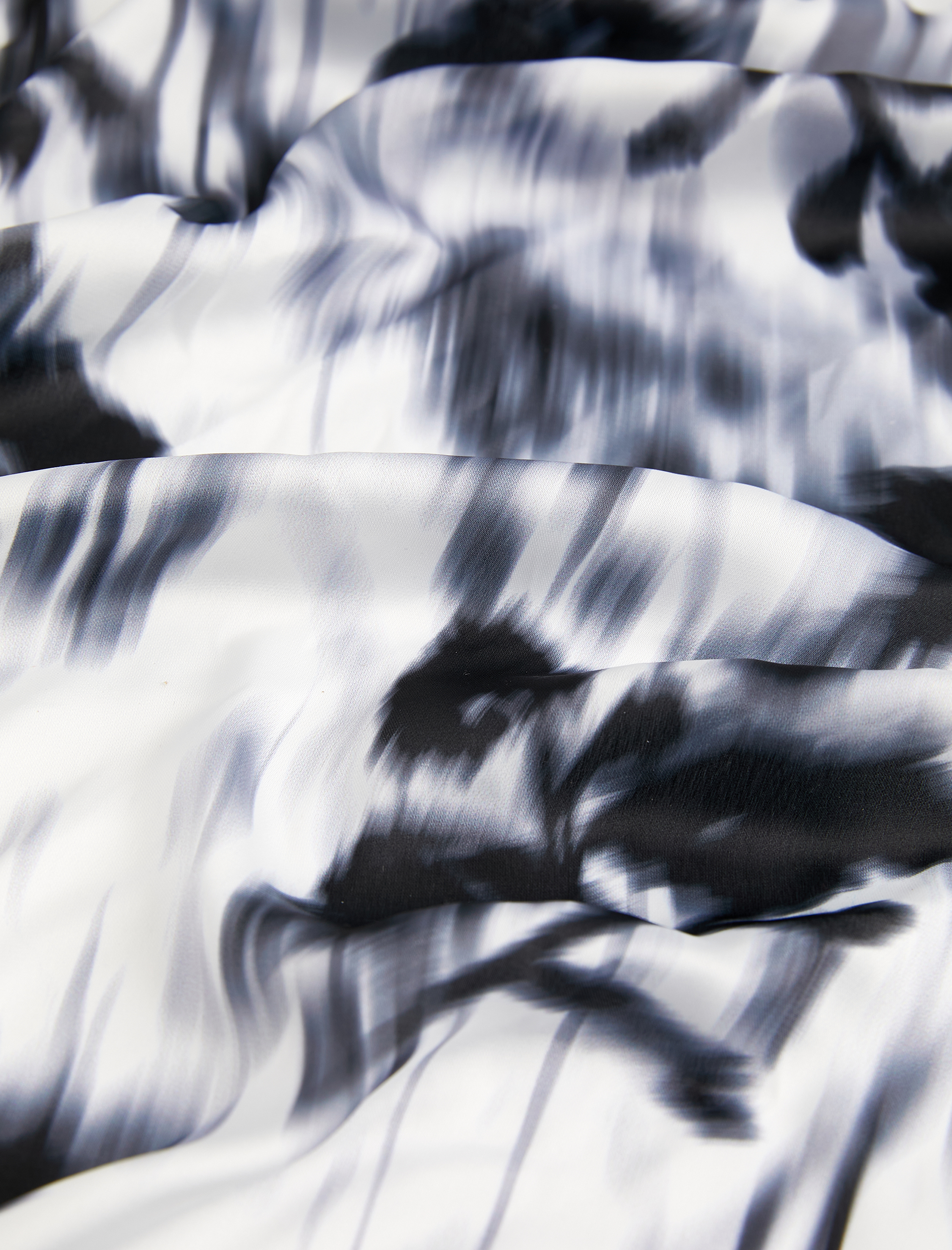  Kadın Çiçekli Fular Kare