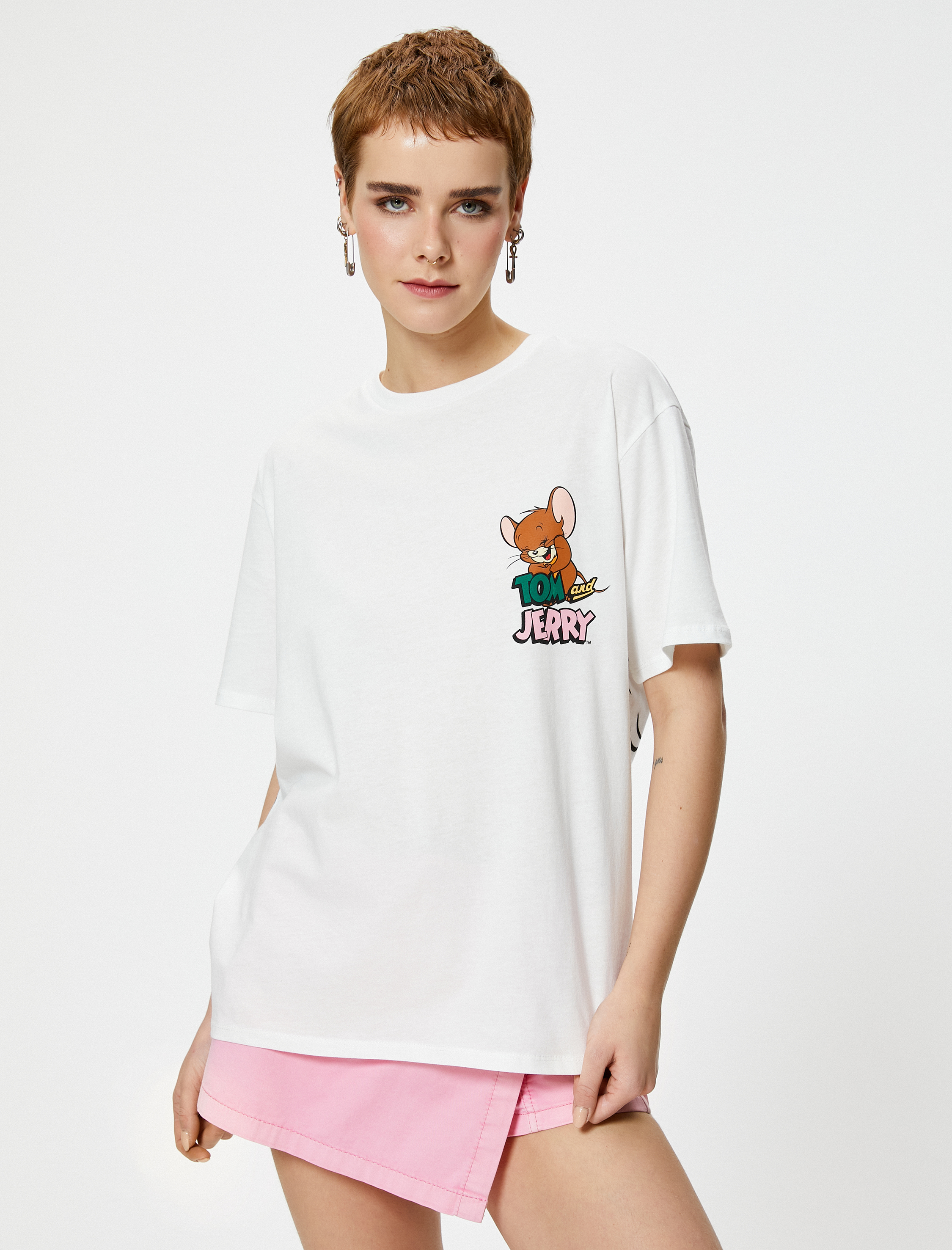   Tom ve Jerry Tişört Lisanslı Arkası Baskılı Kısa Kollu Bisiklet Yaka Pamuklu