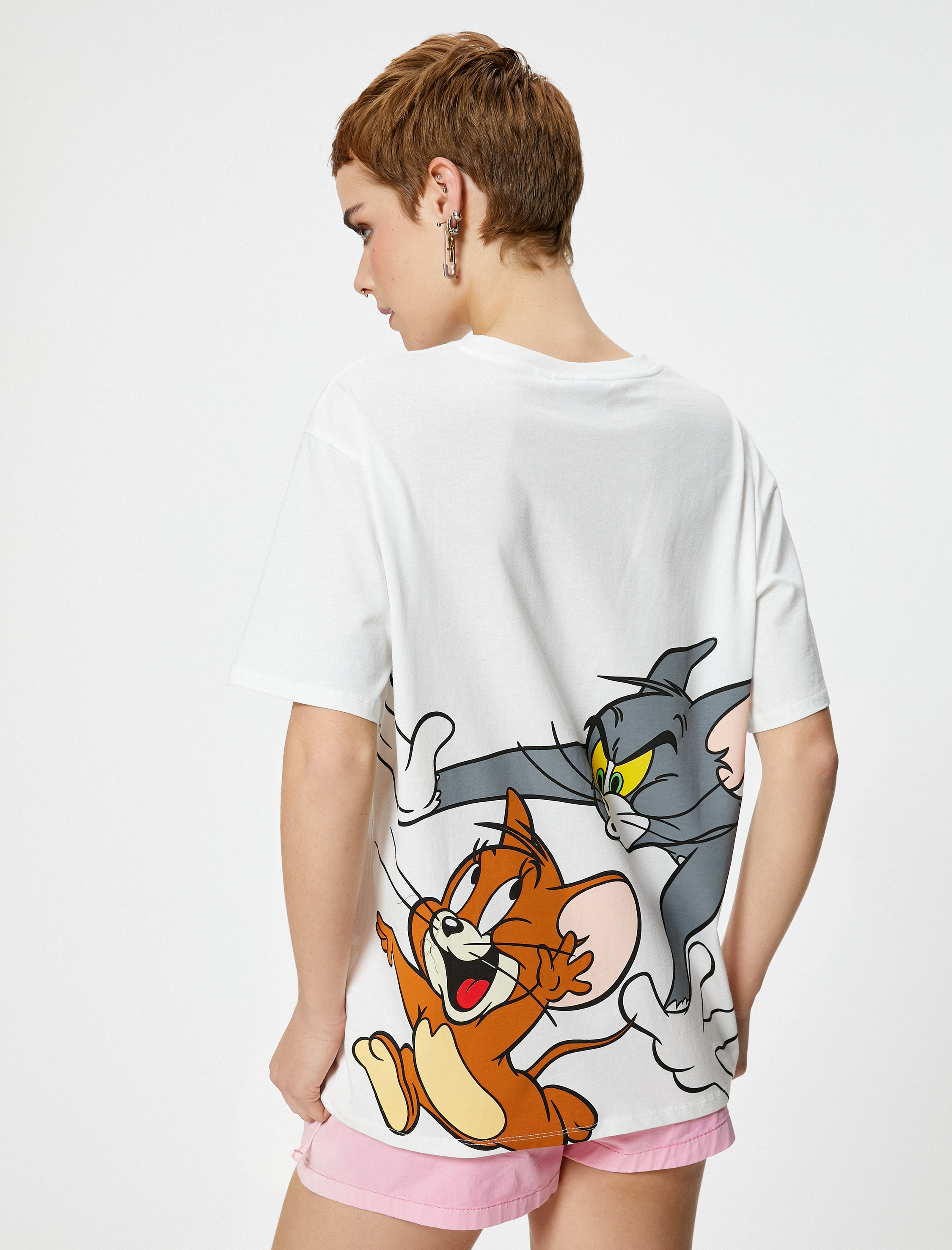   Tom ve Jerry Tişört Lisanslı Arkası Baskılı Kısa Kollu Bisiklet Yaka Pamuklu