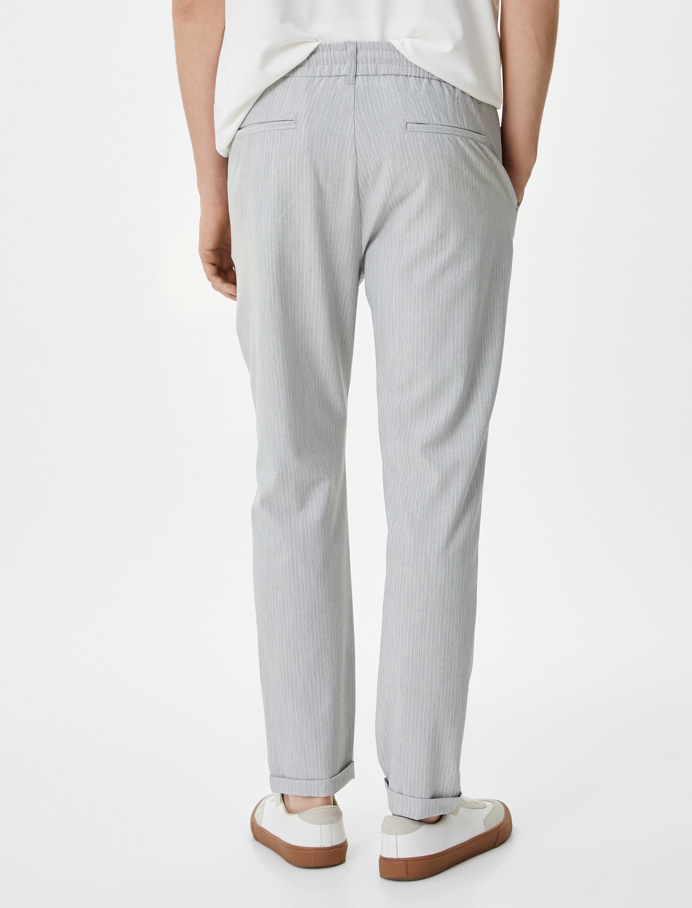   Kumaş Pantolon Beli Bağcıklı Dar Kesim Cep Detaylı