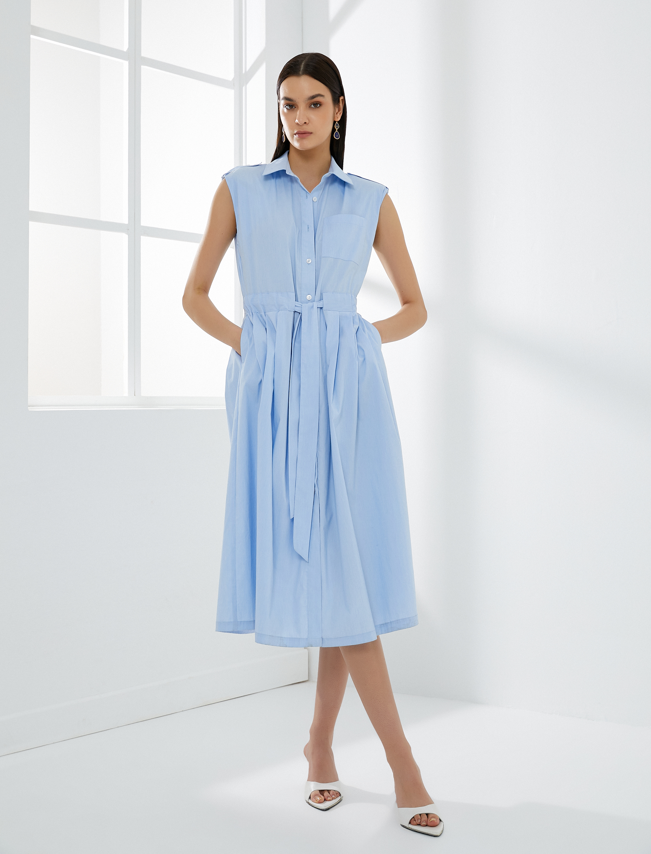   Gömlek Elbise Kemerli Pileli Düğmeli Kolsuz Midi Boy Pamuklu