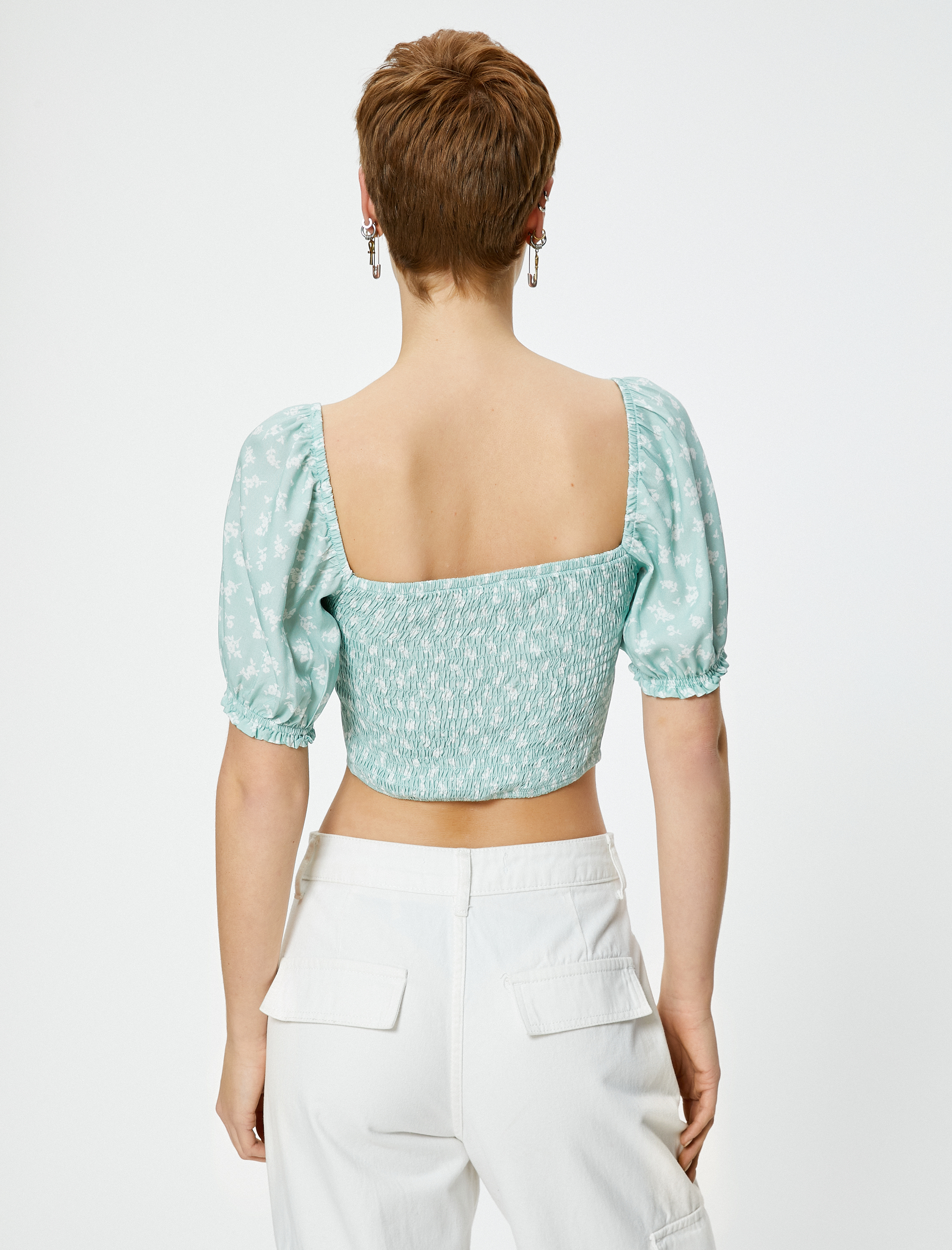   Balon Kol Crop Bluz Çiçekli Düğmeli V Yaka Viskoz Kumaş