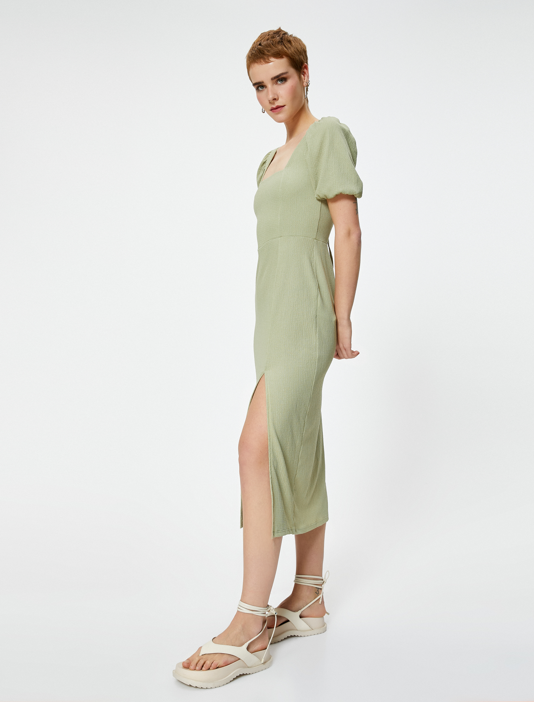 Balon Kol Elbise Midi Yırtmaç Detaylı Kısa Kollu Slim Fit Bürümcük