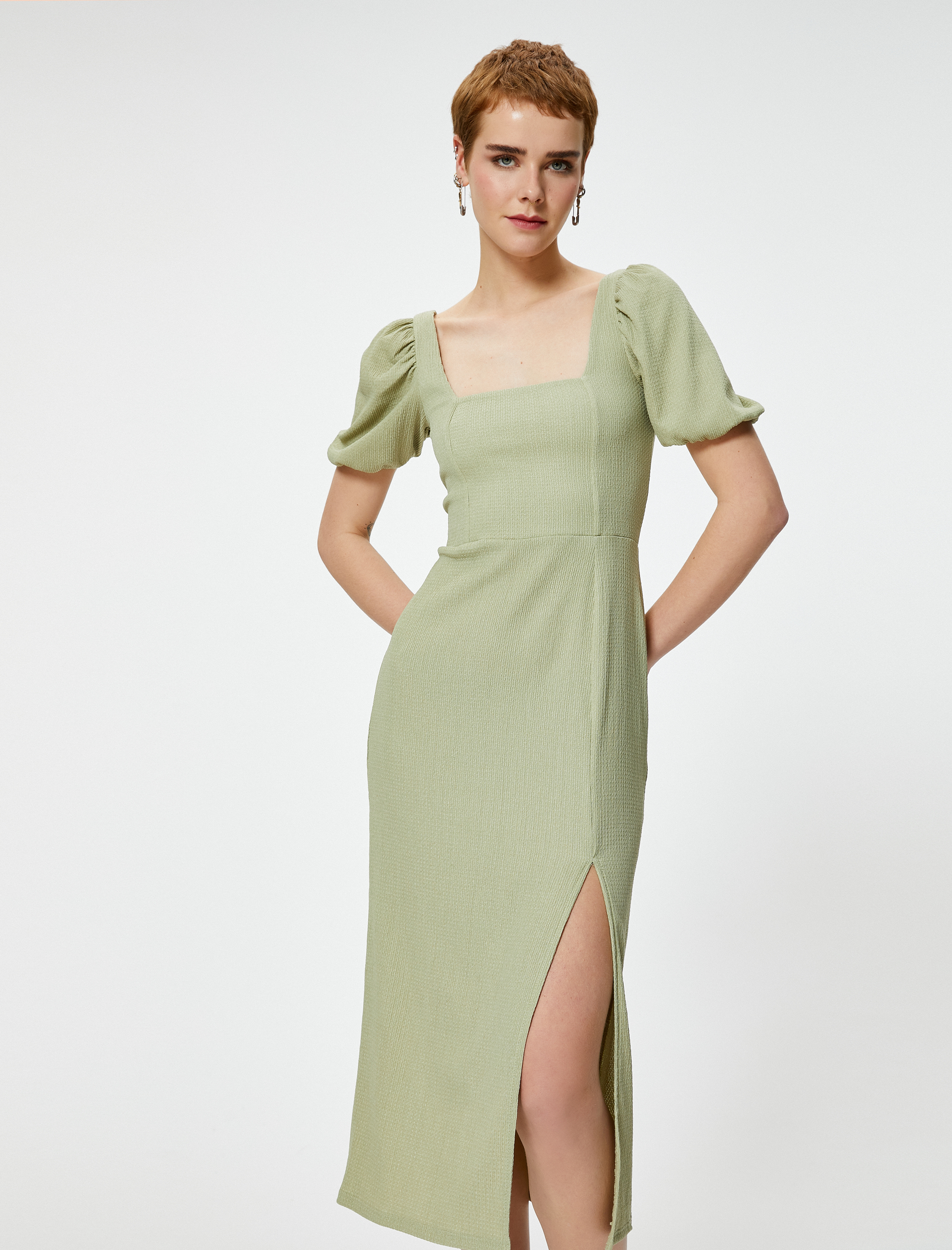 Balon Kol Elbise Midi Yırtmaç Detaylı Kısa Kollu Slim Fit Bürümcük