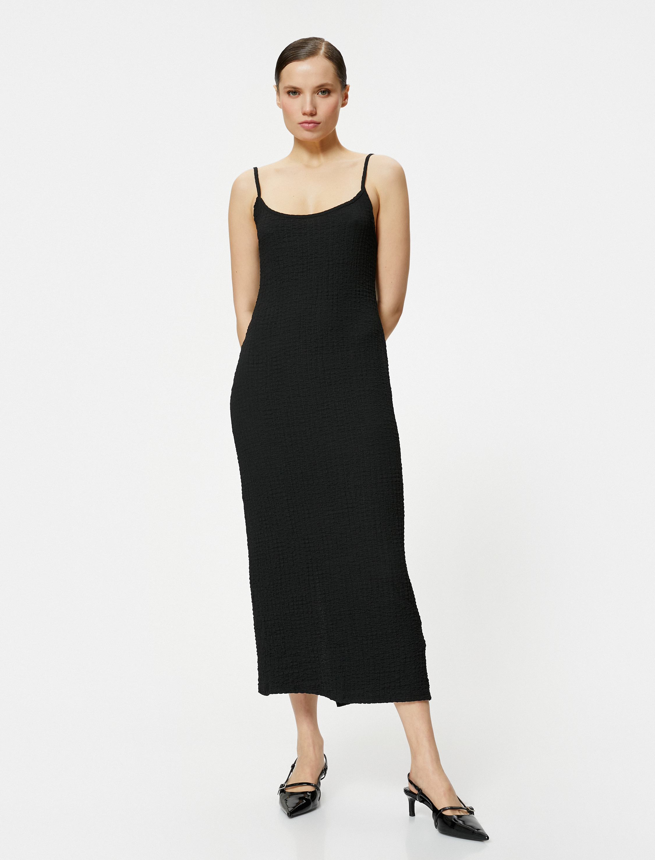   Askılı Midi Elbise Yuvarlak Yaka Bürümcük Kumaş