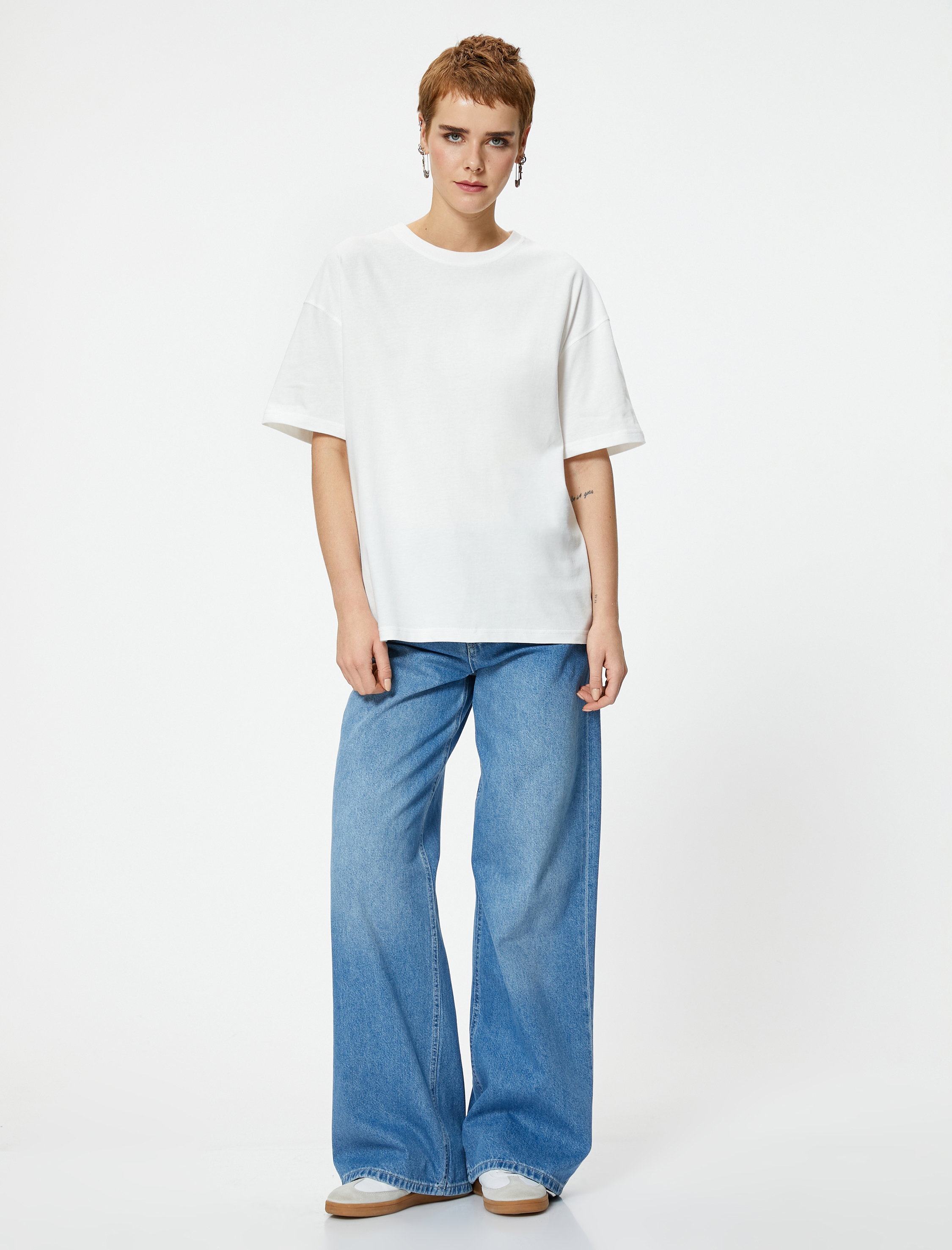   Basic Oversize Tişört Kısa Kollu Bisiklet Yaka Pamuklu