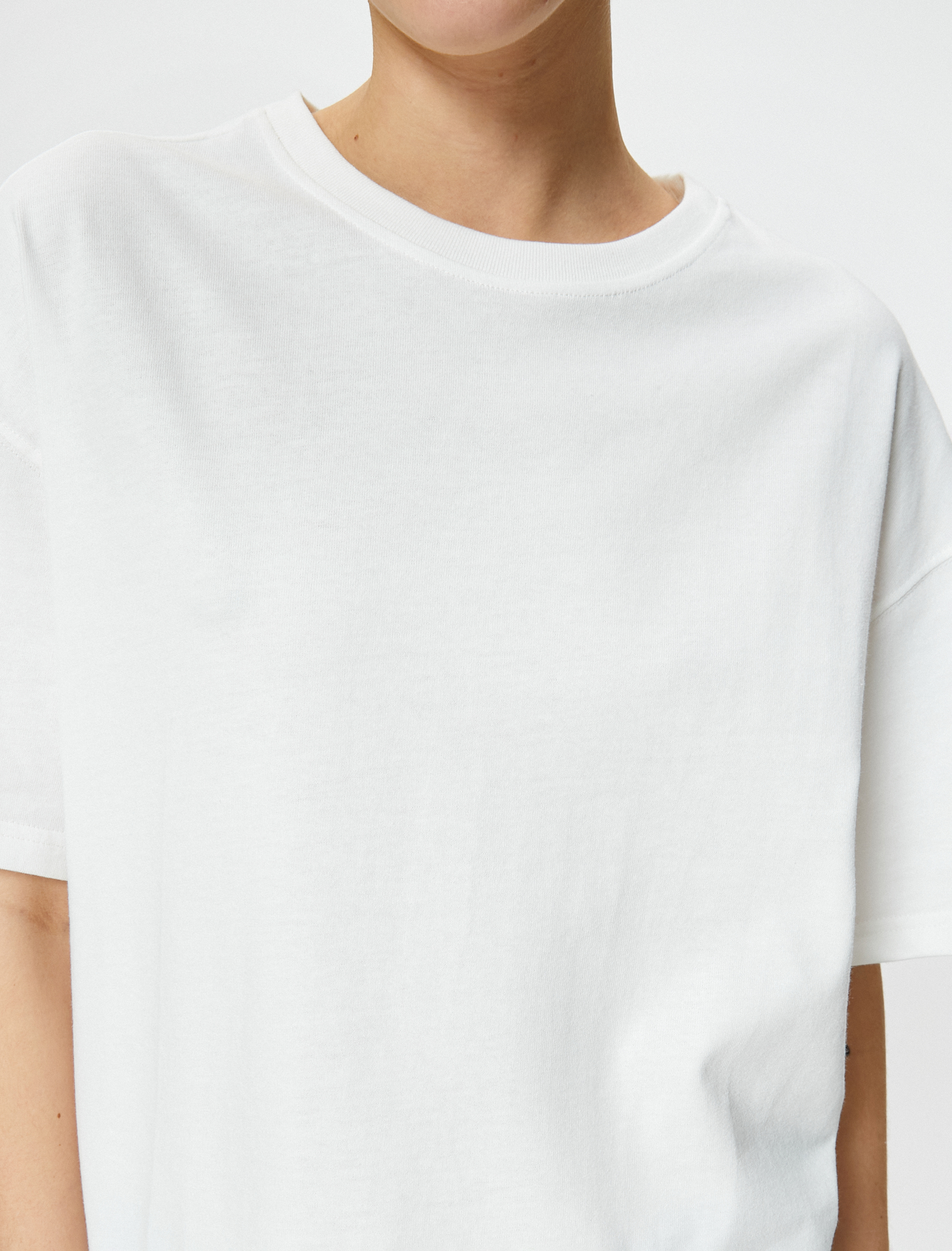   Basic Oversize Tişört Kısa Kollu Bisiklet Yaka Pamuklu