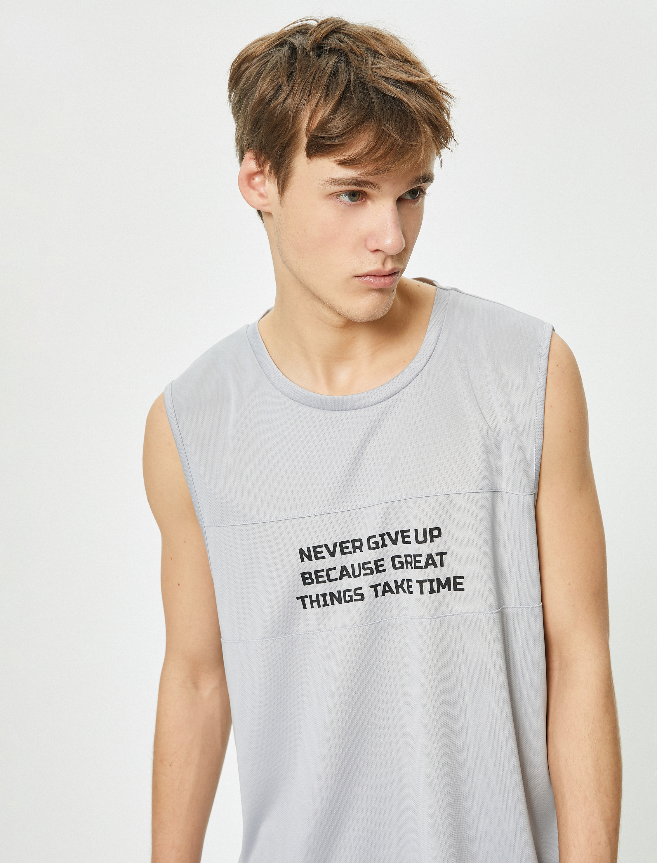   Sporcu Atleti Slogan Baskılı Bisiklet Yaka Kolsuz