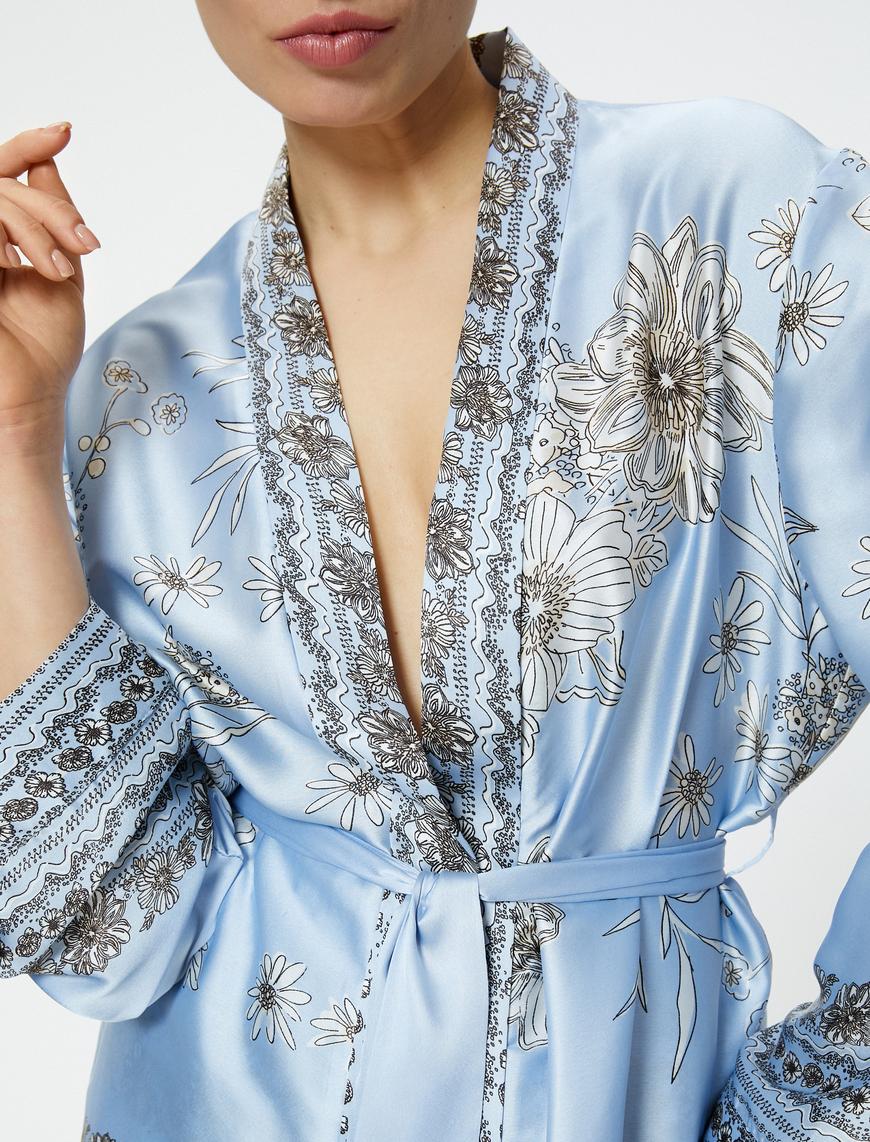   Oversize Kimono Saten Çiçekli Beli Kuşaklı
