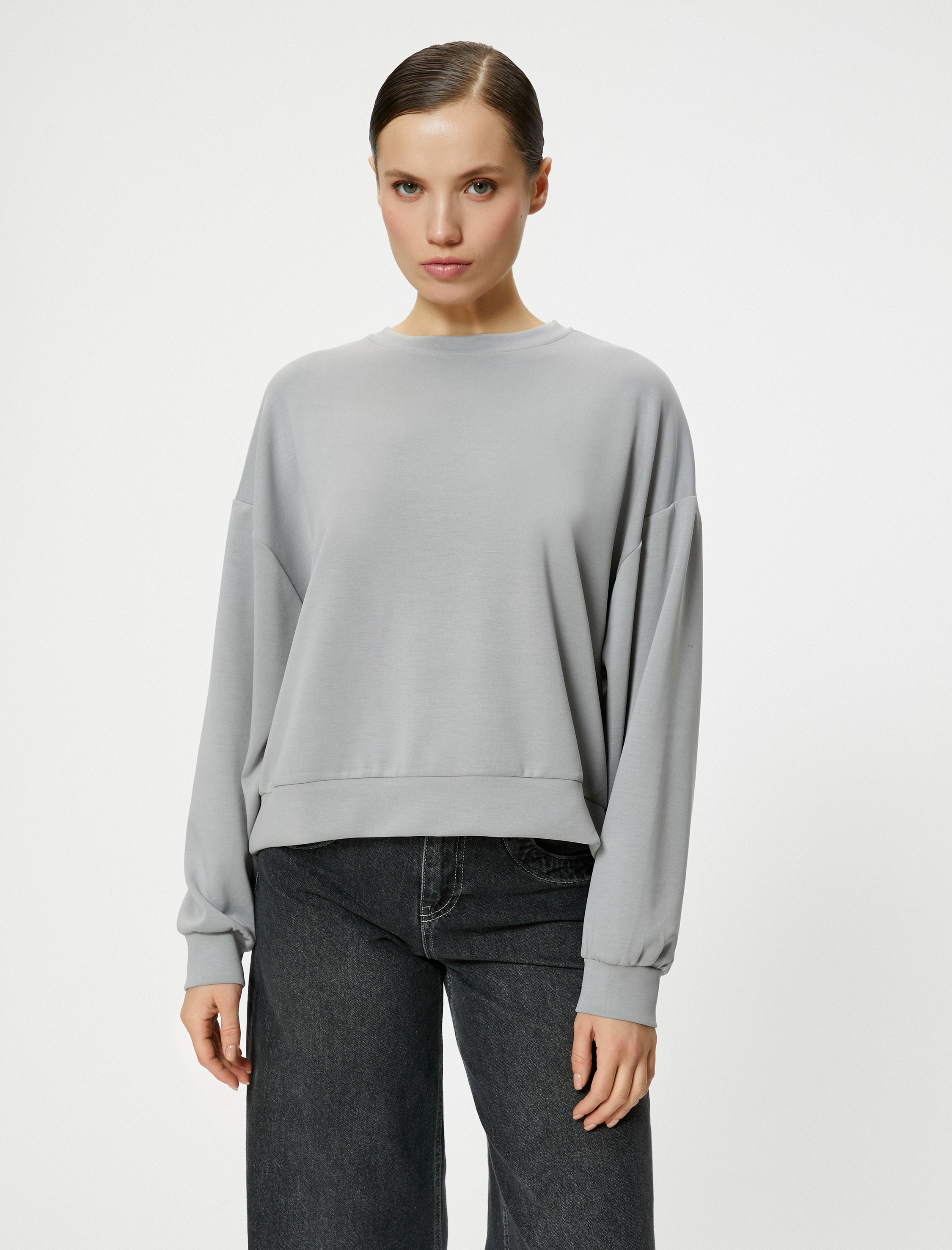   Basic Sweatshirt Bisiklet Yaka Modal Karışımlı