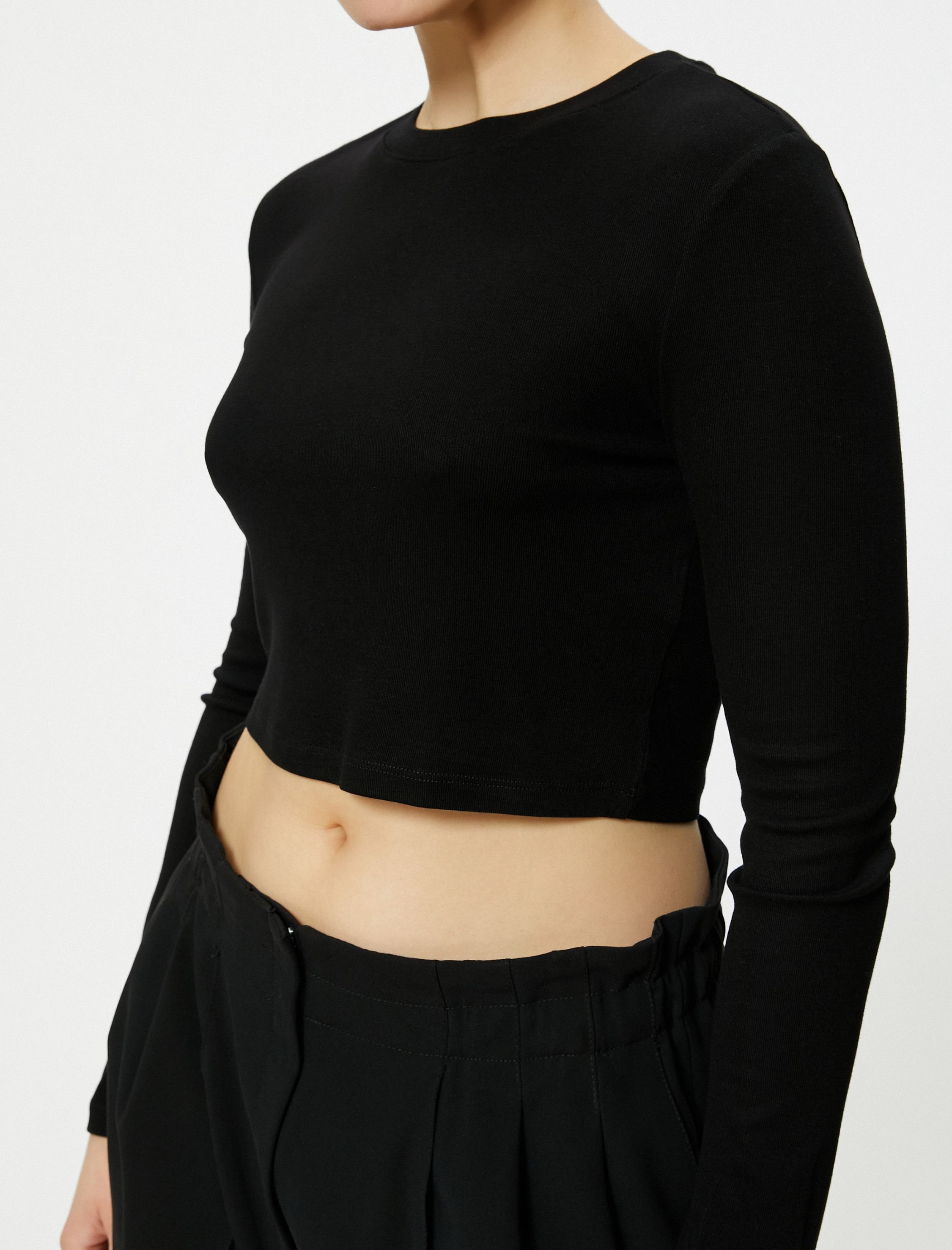   Crop Uzun Kollu Body Bisiklet Yaka Viskon