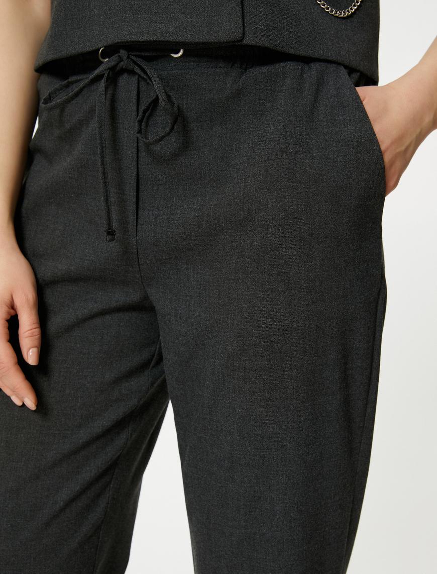   Klasik Kumaş Pantolon Cep Detaylı Dar Paça Yüksek Bel