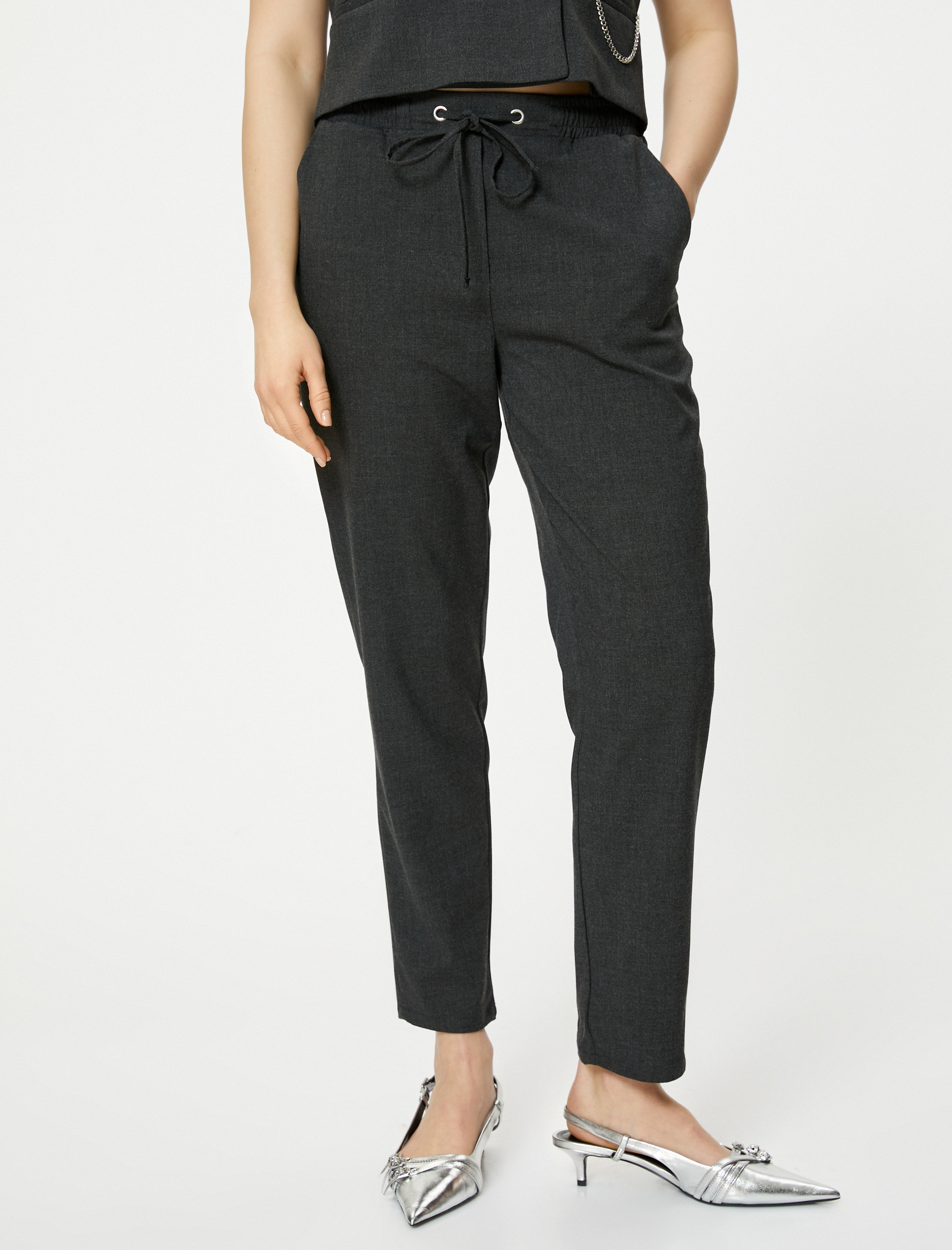   Klasik Kumaş Pantolon Cep Detaylı Dar Paça Yüksek Bel