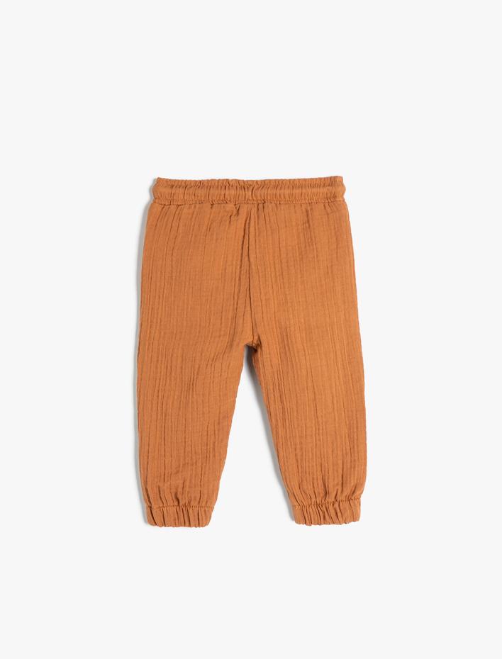 Erkek Bebek Jogger Pantolon Müslin Kumaş Cep Detaylı Beli Lastikli Dokulu