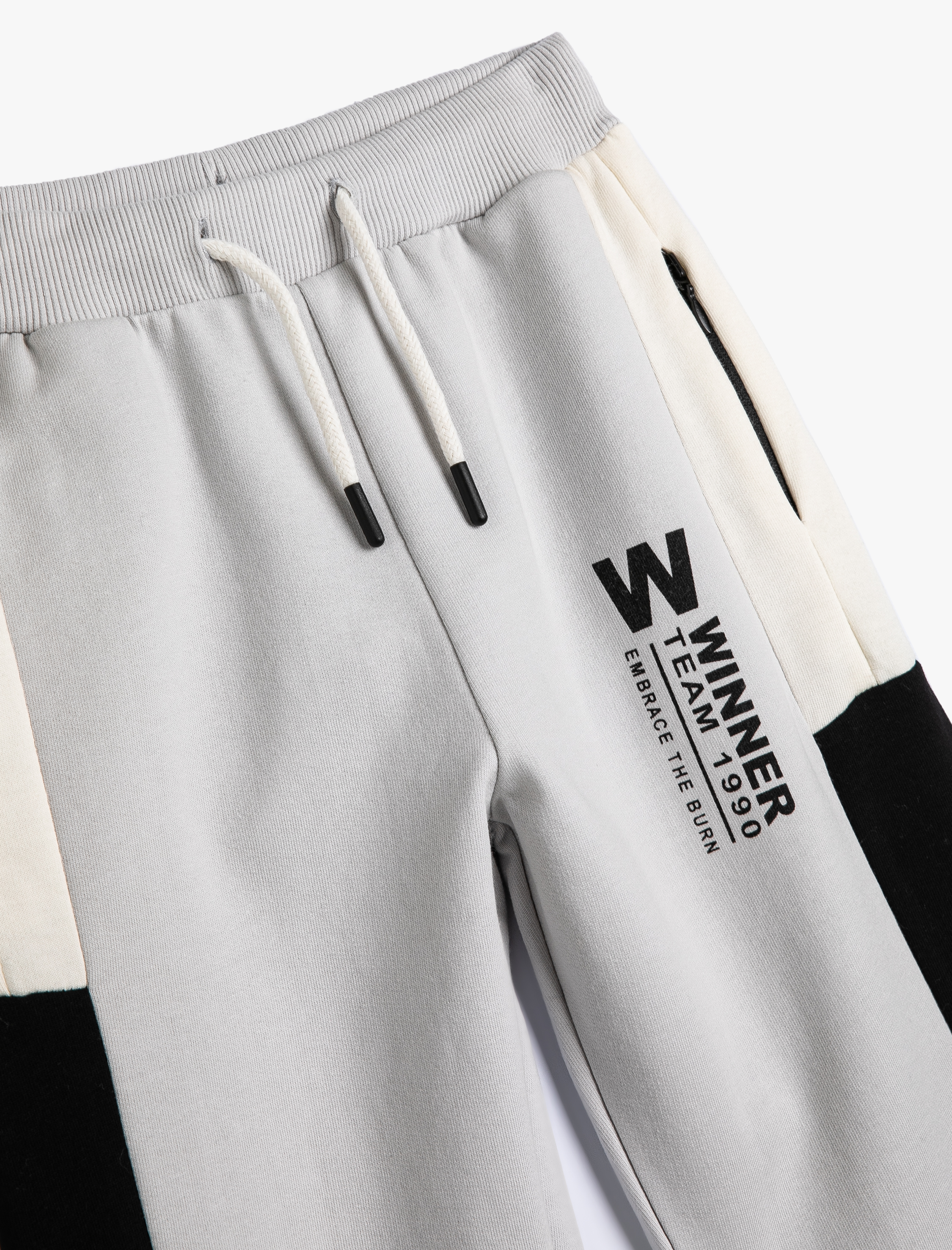  Erkek Çocuk Jogger Eşofman Altı Cepli Beli Bağlamalı Renk Kontrastlı Pamuklu