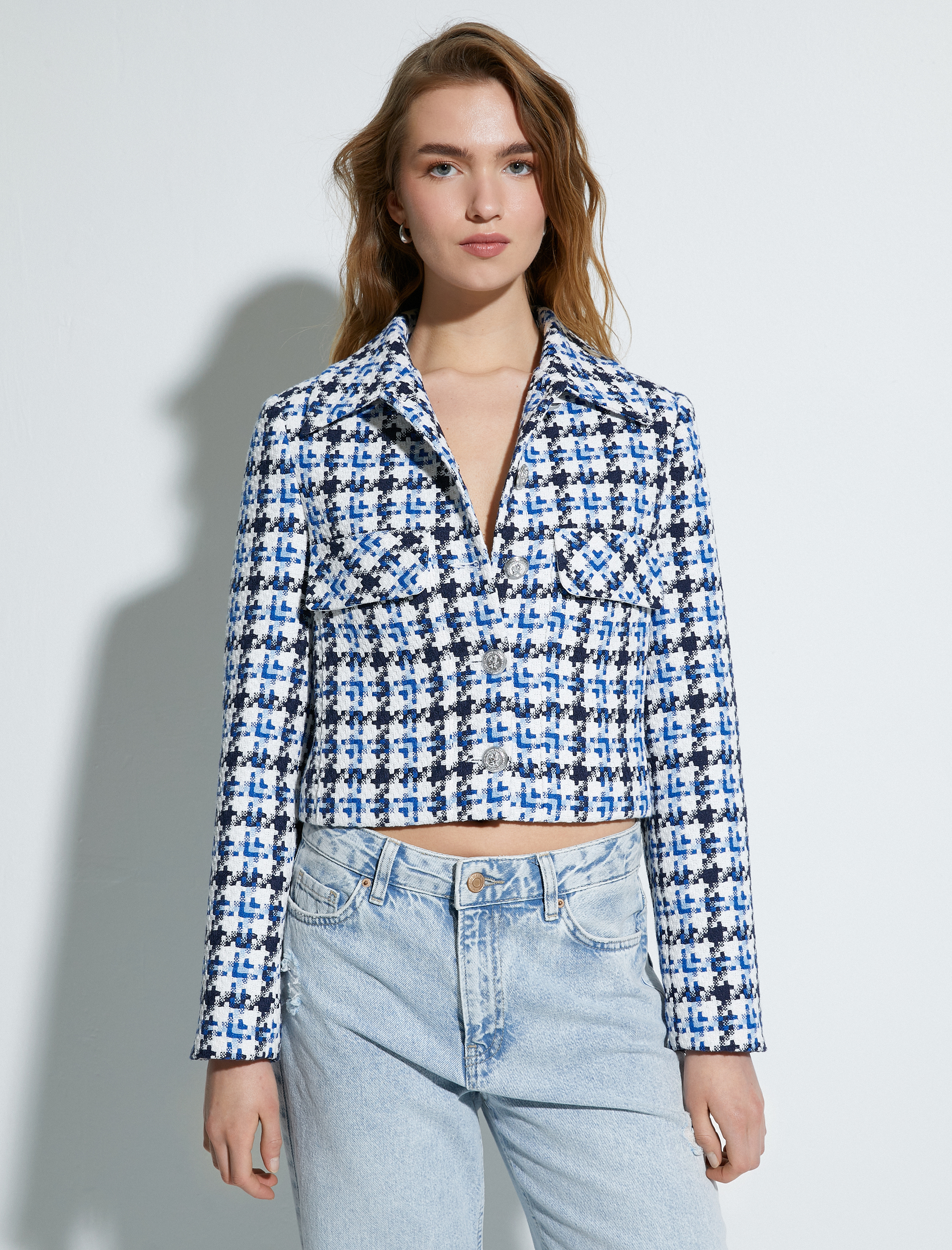   Tüvit Ceket Kapaklı Cepli Düğmeli Manşet Yaka