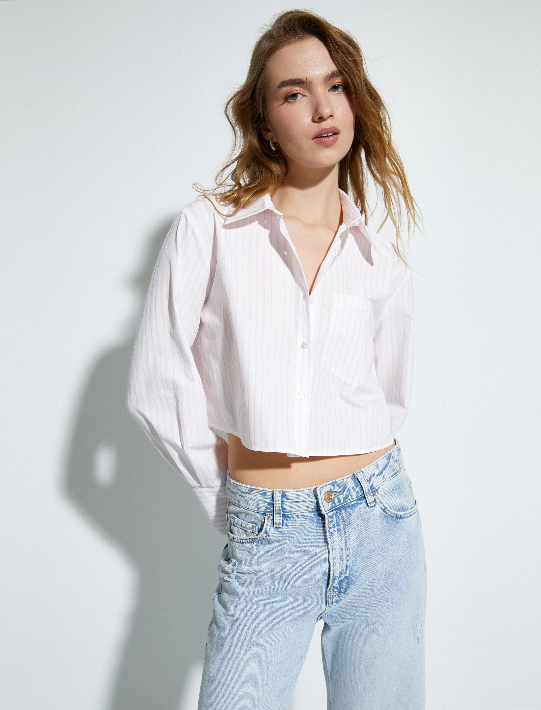   Crop Poplin Gömlek Uzun Kollu Cep Detaylı Düğmeli Klasik Yaka