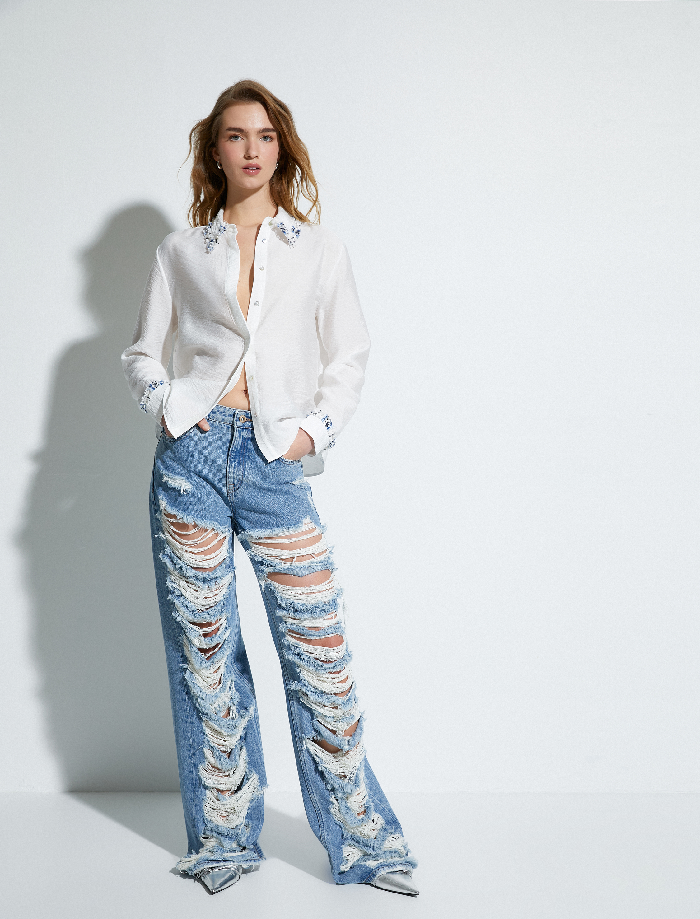   Uzun Kollu Gömlek Tüvit İnci Detaylı Dokulu Düğmeli Viskon