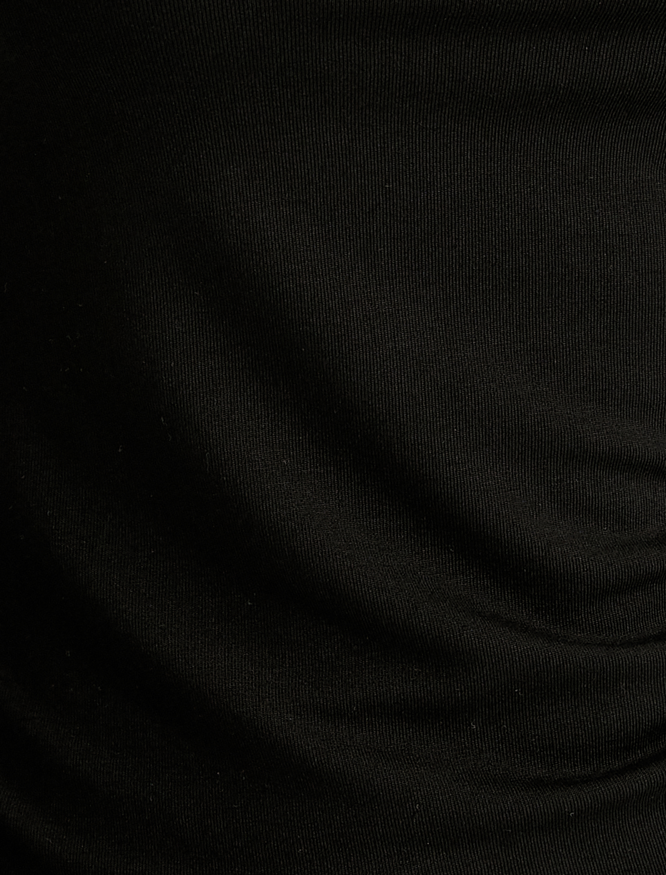   Omzu Açık Tişört Asimetrik Yaka Uzun Kollu Drapeli Viskoz Kumaş