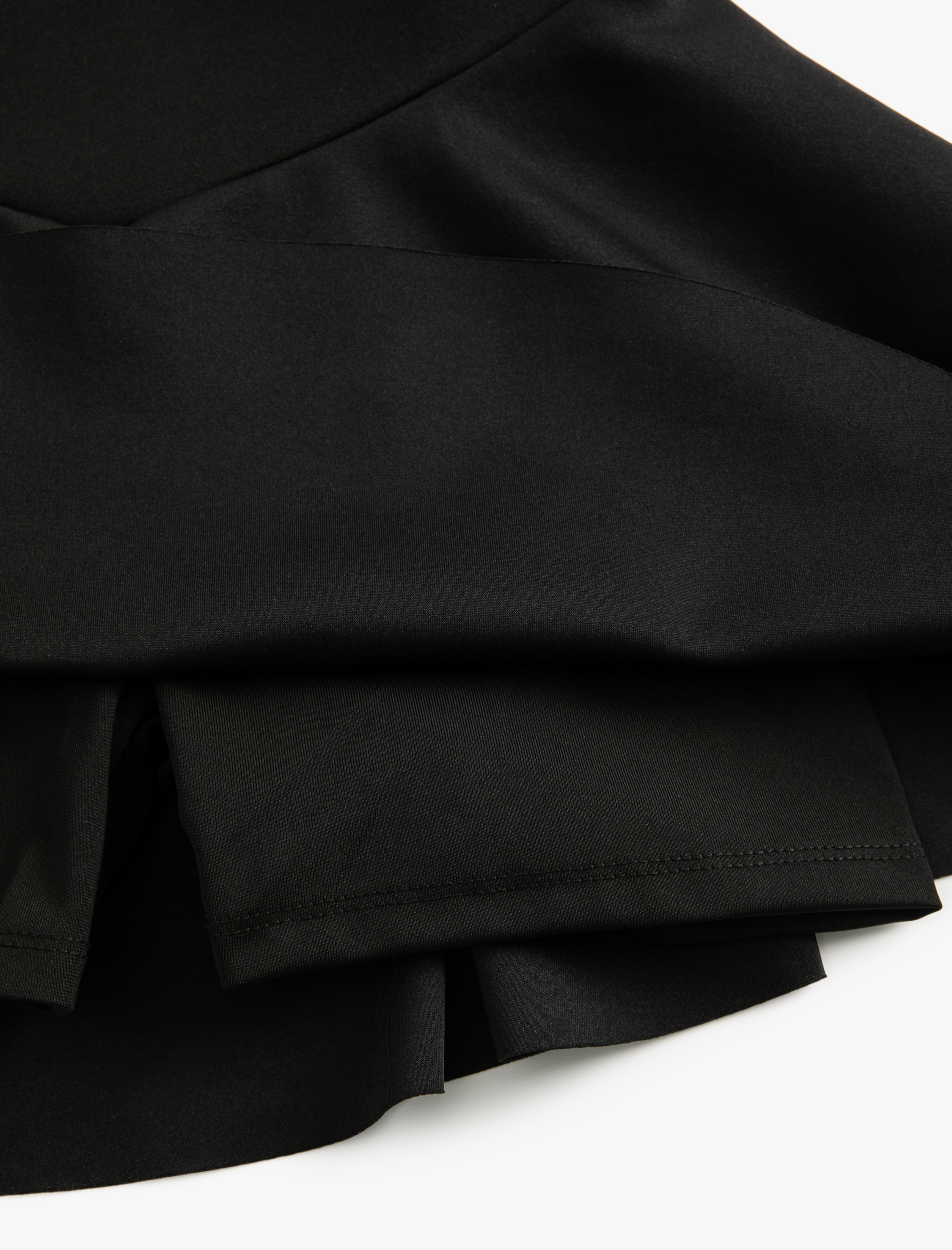   Tenis Eteği Şortlu Yüksek Bel