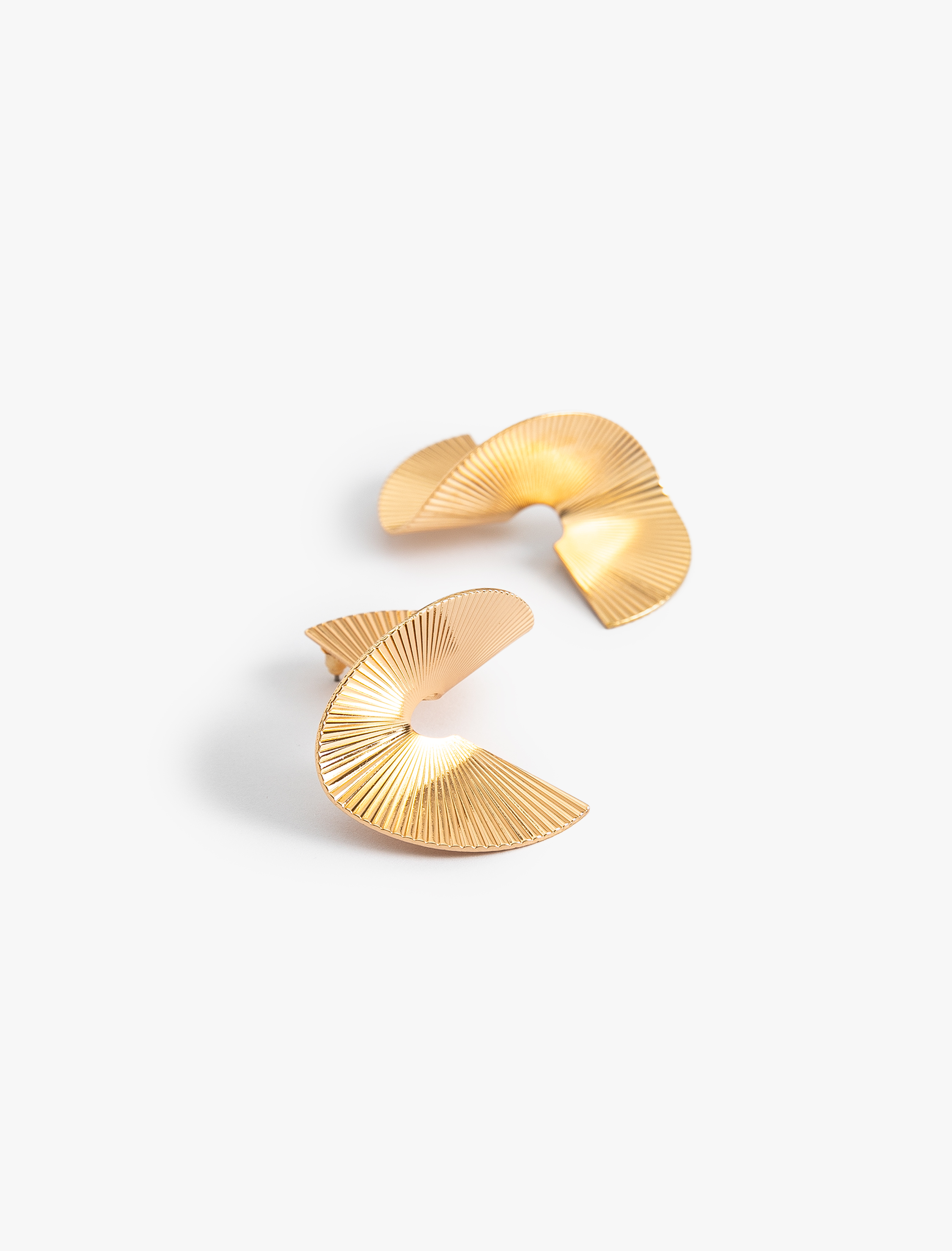  Kadın Yelpaze Küpe Çelik