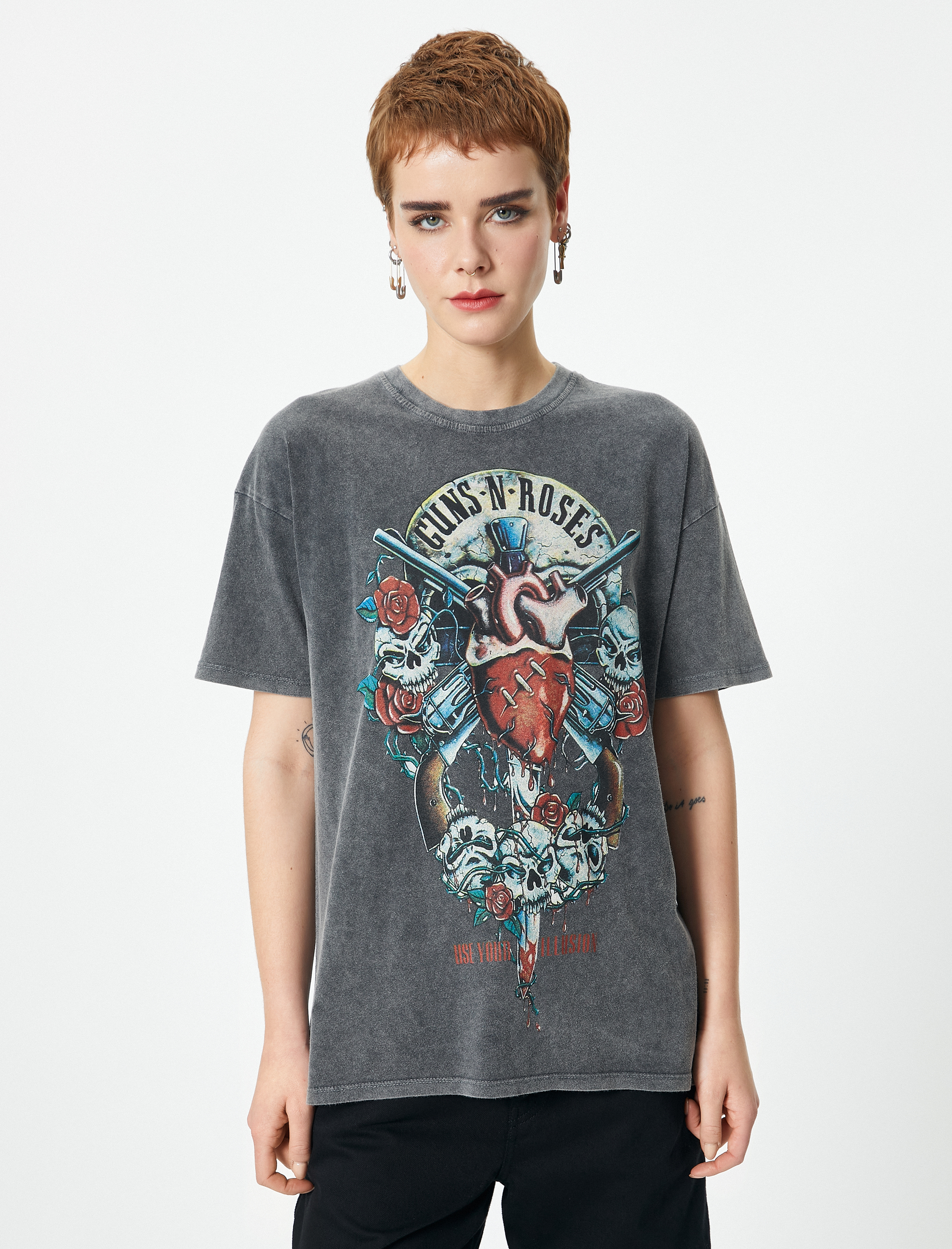  Guns N' Roses Tişört Lisanslı Bisiklet Yaka Pamuklu Rahat Kalıp