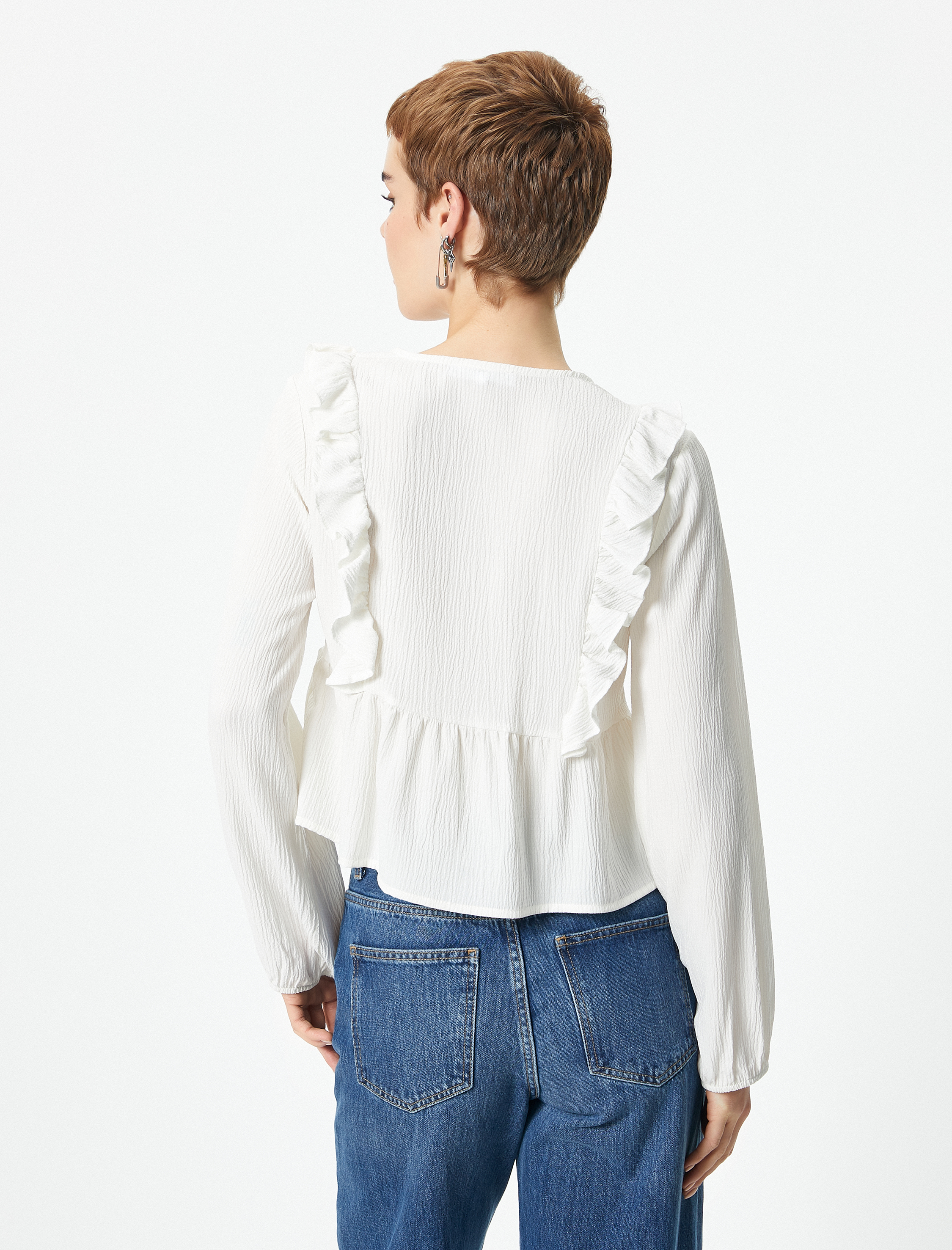   Fırfırlı Bluz Uzun Kollu Yuvarlak Yaka Dokulu