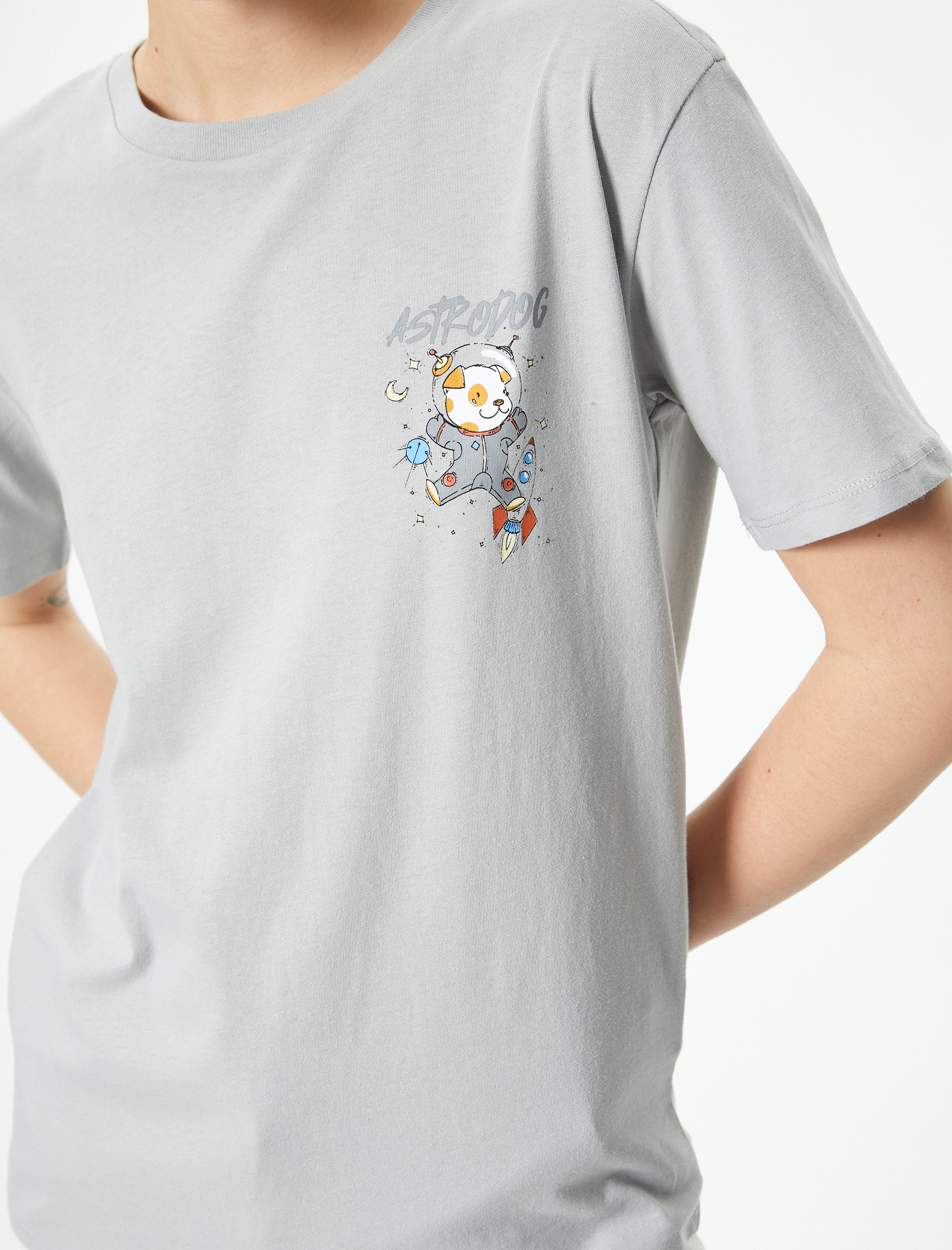   Kısa Kollu Baskı Detaylı Tişört Bisiklet Yaka Pamuklu