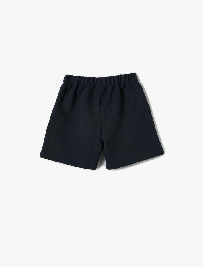 Erkek Bebek Basic Şort Beli Bağlamalı Cepli Aplike Detaylı