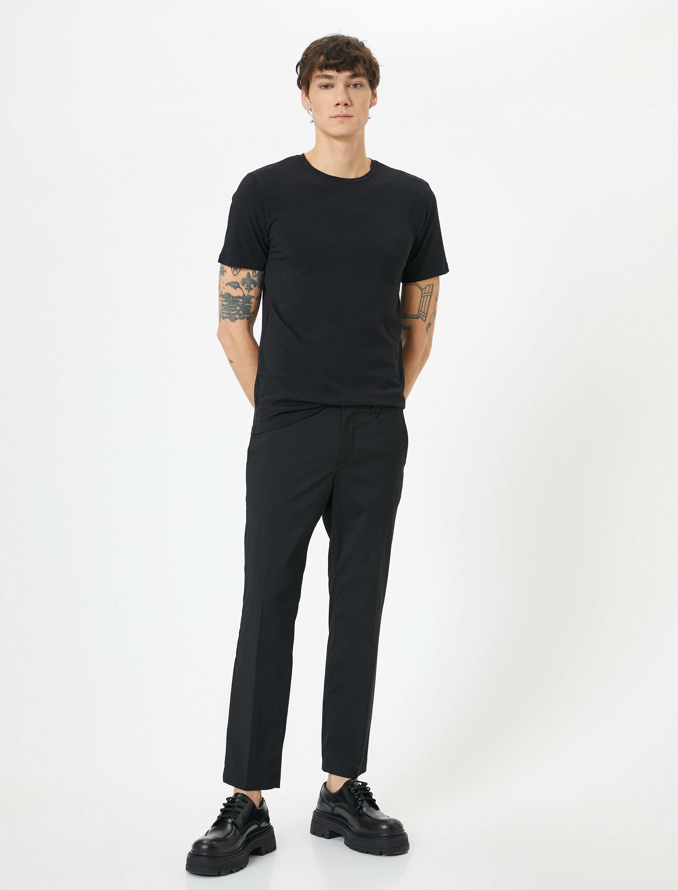   Kısa Kollu Tişört Uzun Kalça Boy Esnek Kumaş Slim Fit Pamuklu