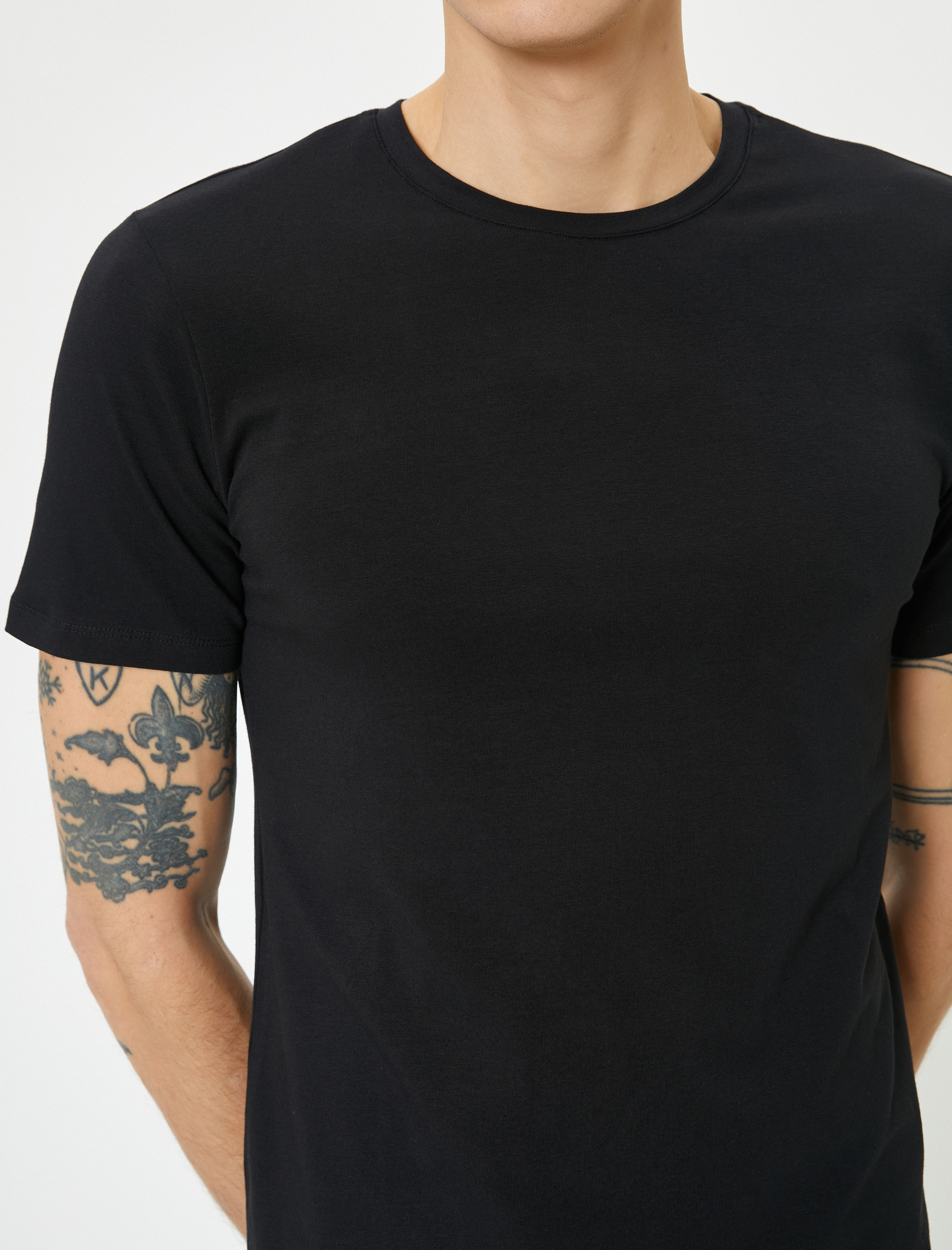   Kısa Kollu Tişört Uzun Kalça Boy Esnek Kumaş Slim Fit Pamuklu