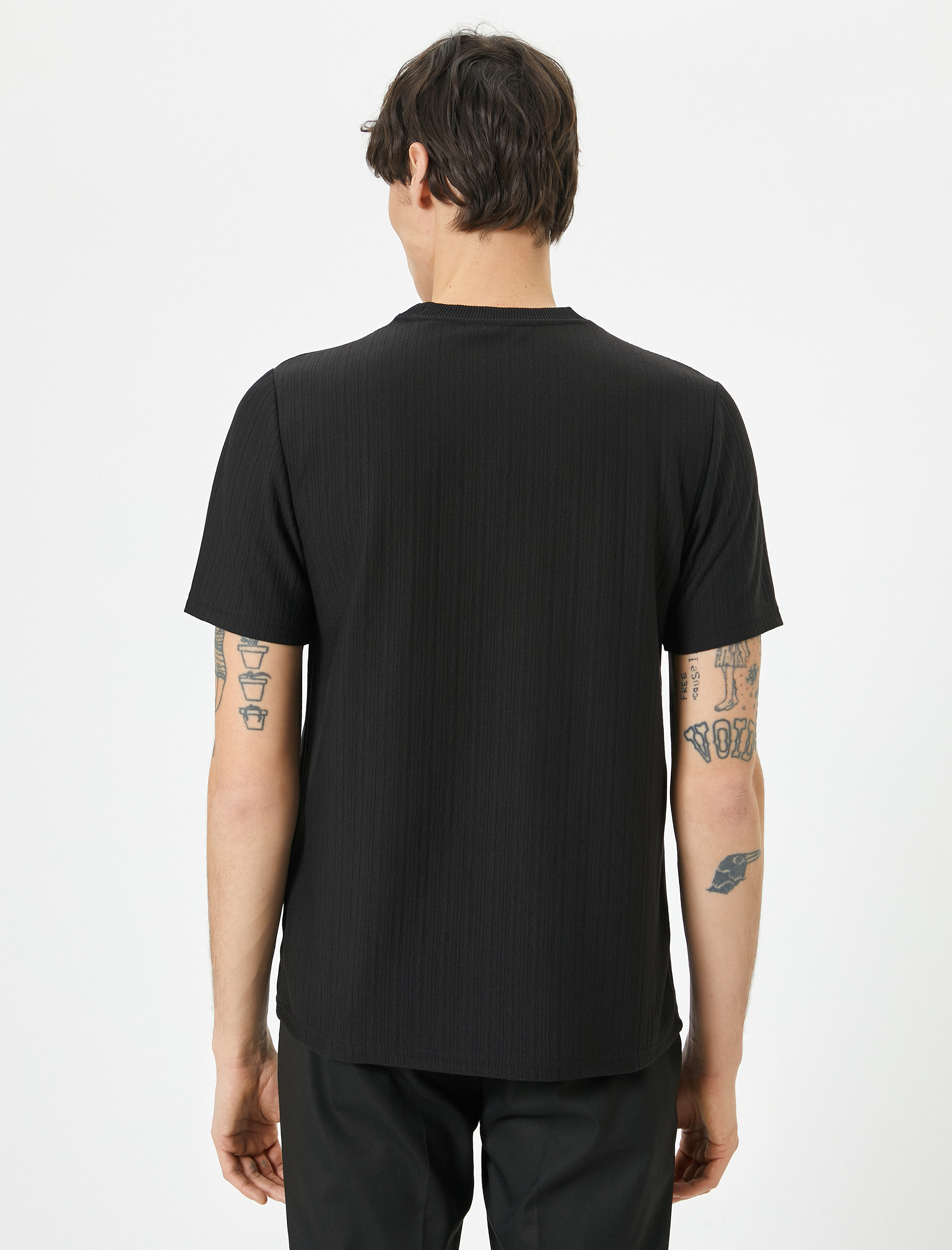   Bisiklet Yaka Tişört Kısa Kollu Dokulu