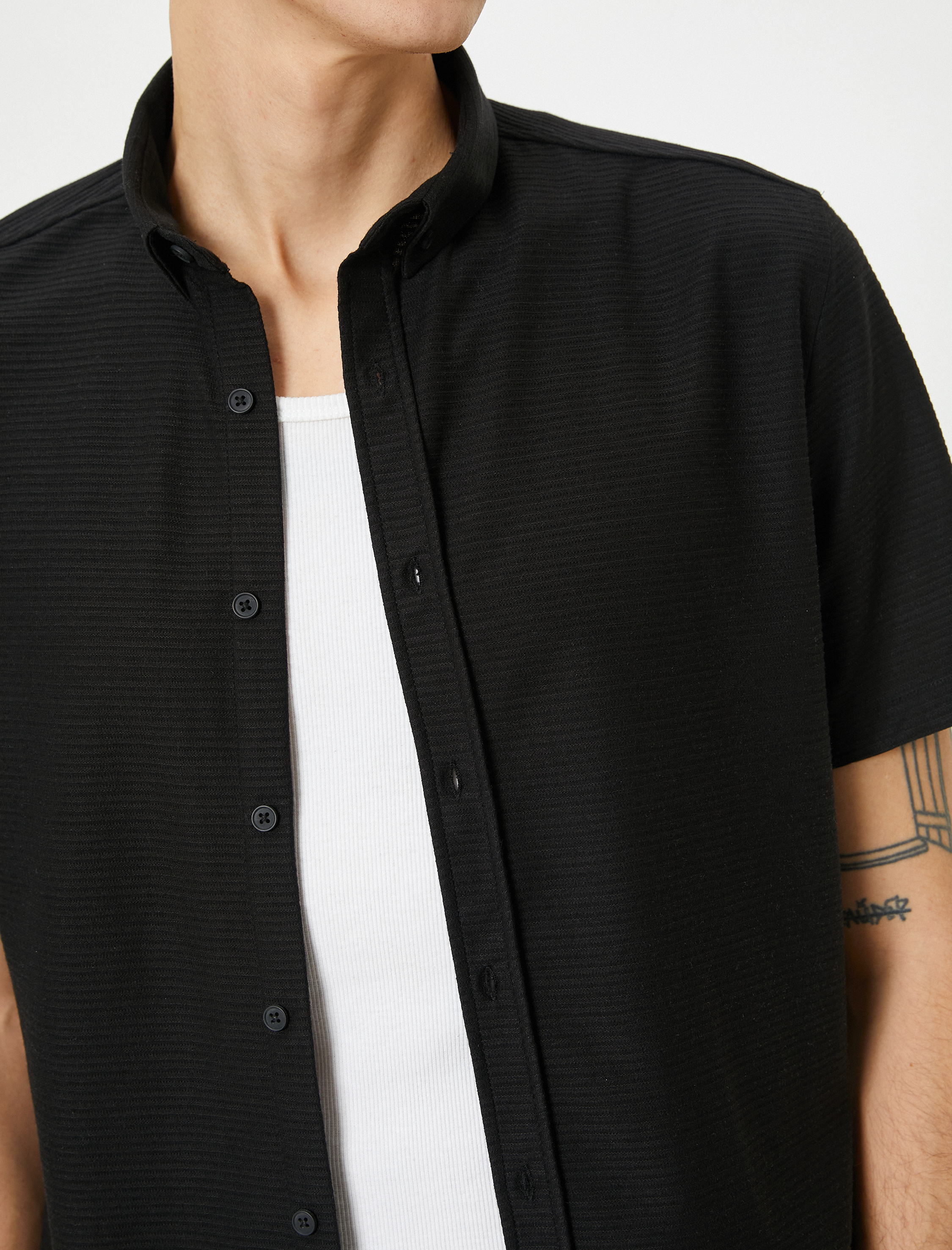   Yazlık Gömlek Kısa Kollu Klasik Yaka Düğmeli Regular Fit