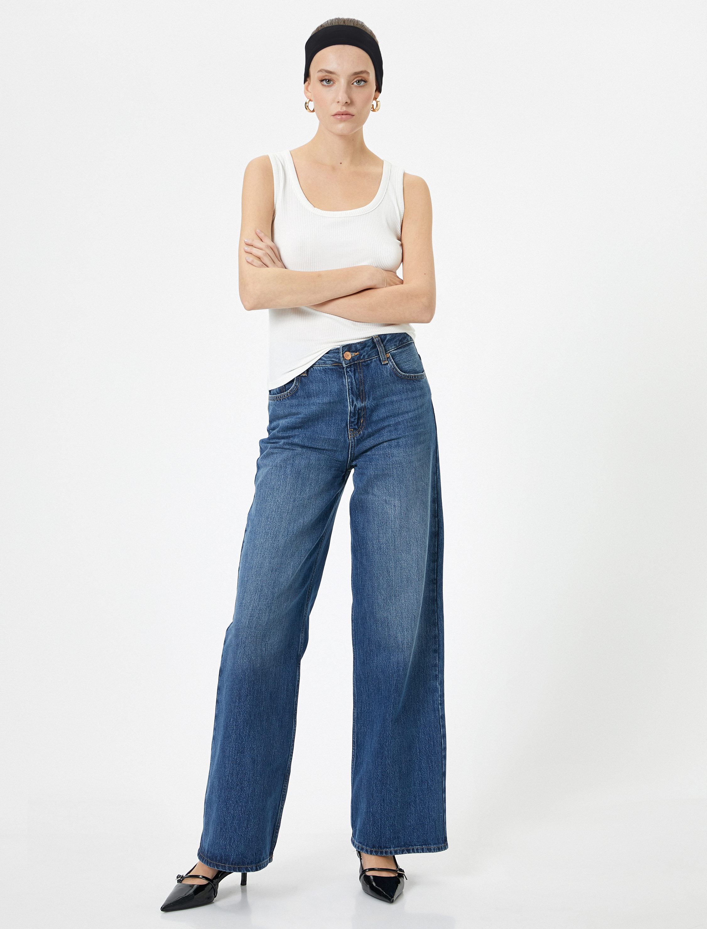   Fitilli Atlet U Yaka Kalın Askılı Slim Fit