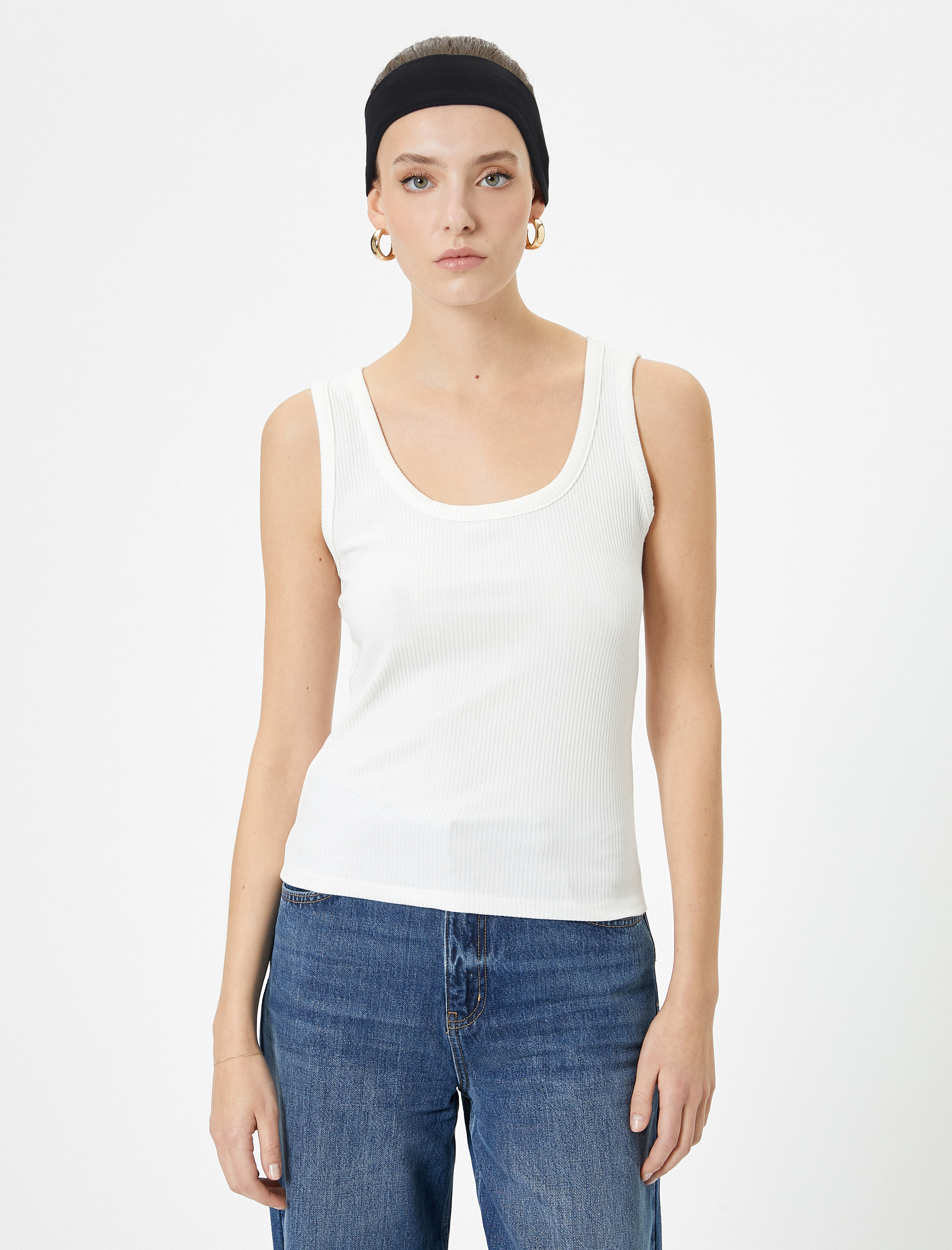   Fitilli Atlet U Yaka Kalın Askılı Slim Fit