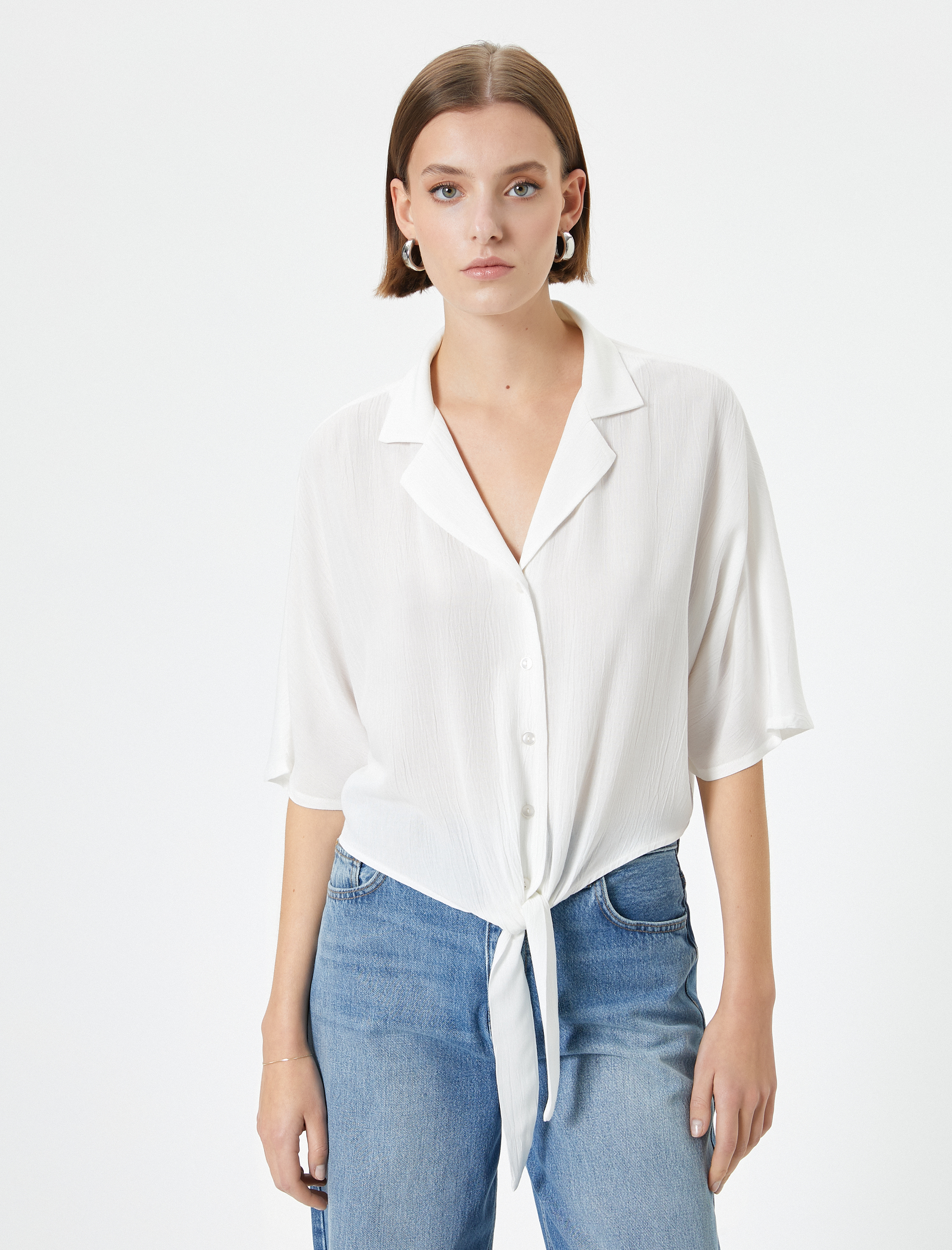   Önden Bağlamalı Gömlek Yarım Kollu Viskon