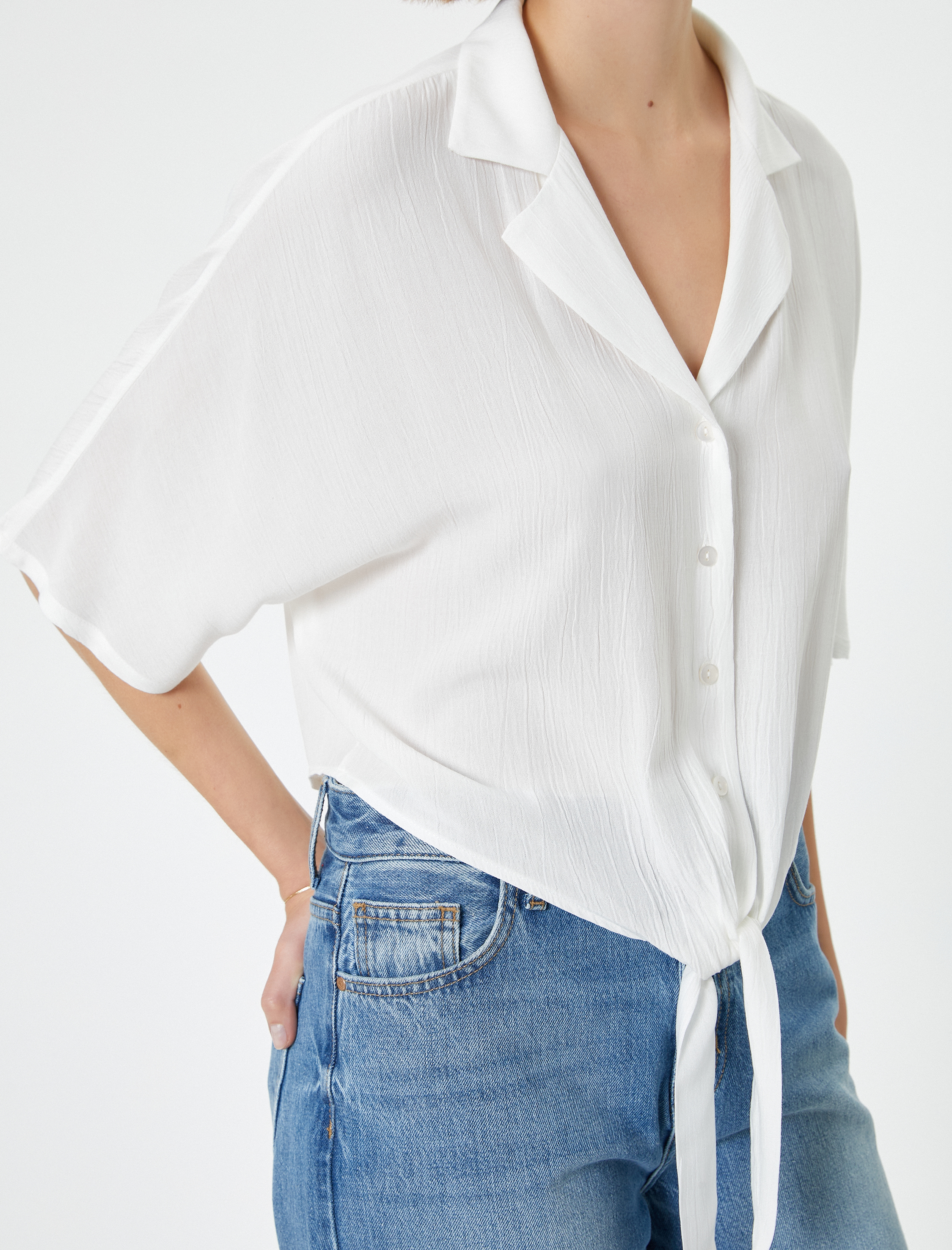   Önden Bağlamalı Gömlek Yarım Kollu Viskon