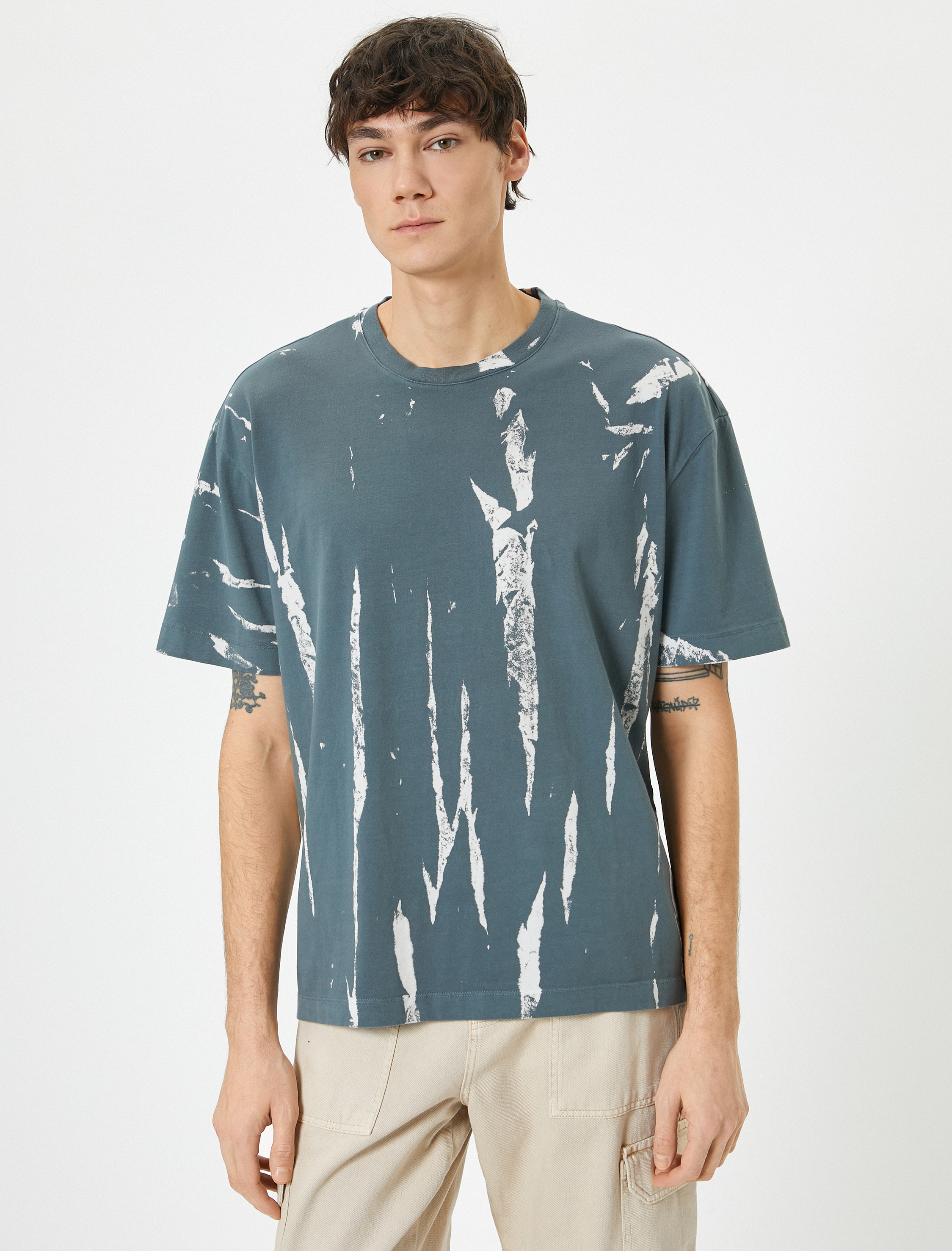   Rahat Kesim Tişört Bisiklet Yaka Kısa Kollu