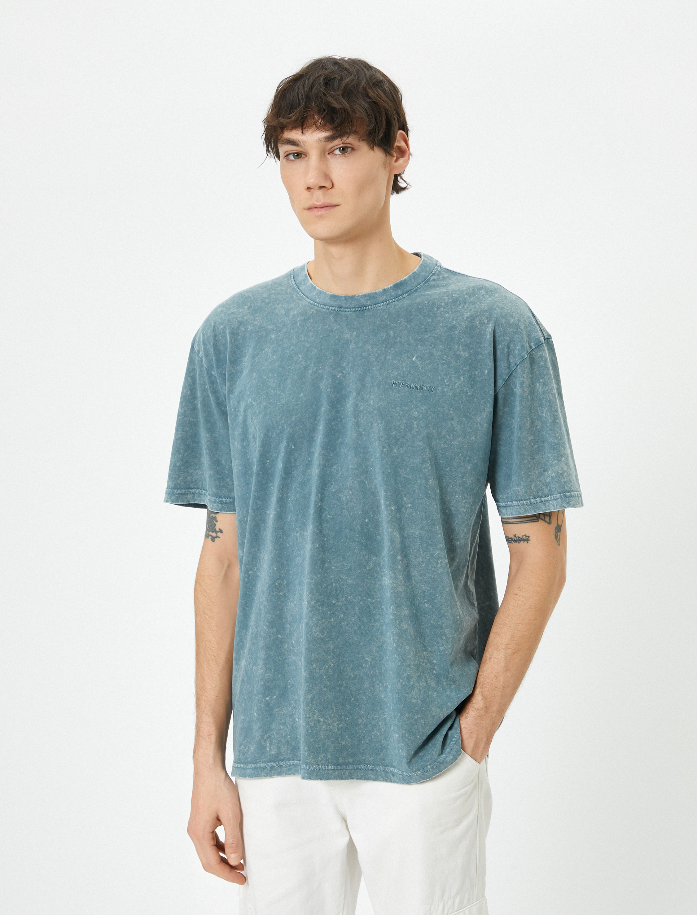   Yıkamalı Tişört Slogan İşlemeli Bisiklet Yaka Kısa Kollu Pamuklu