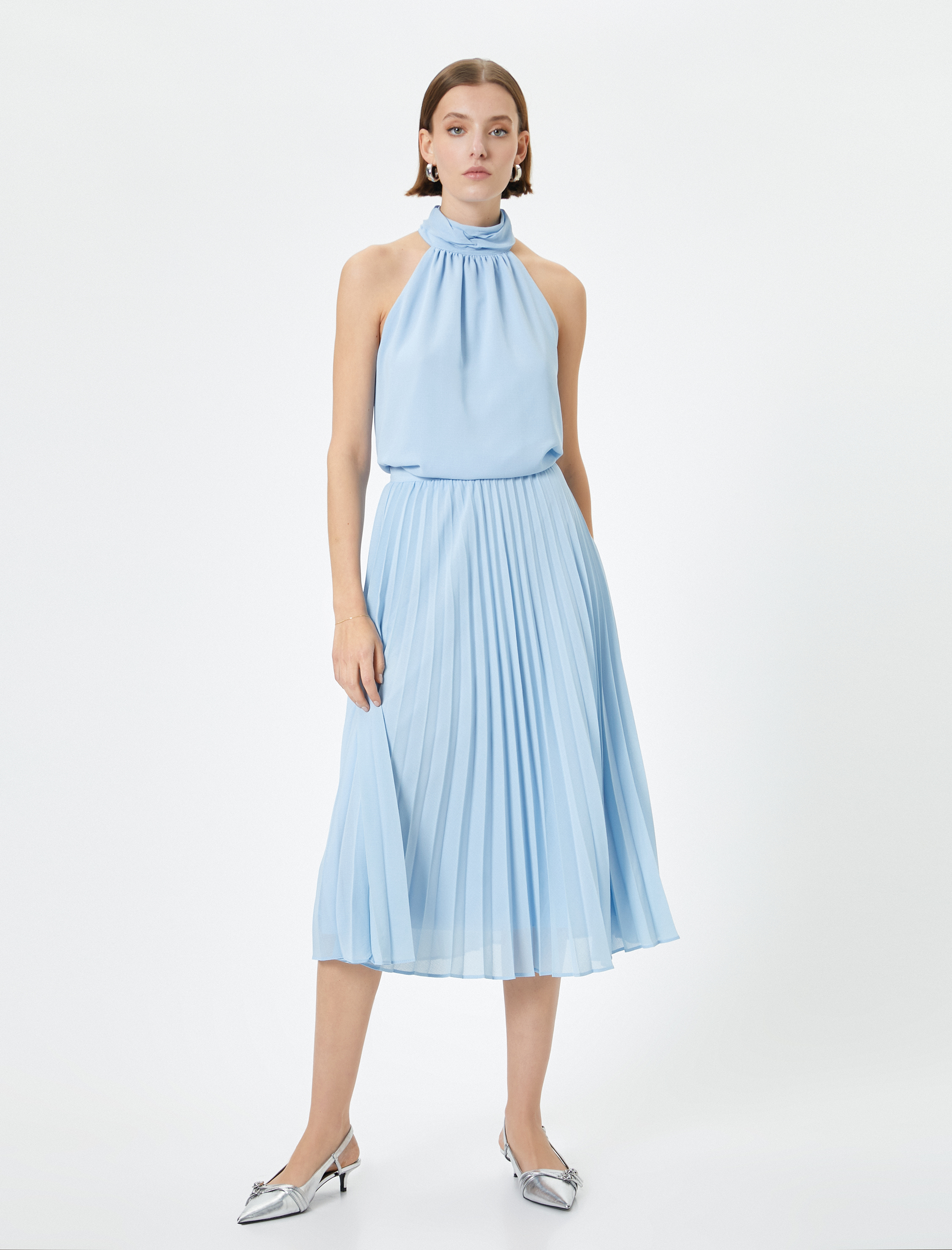   Halter Yaka Bluz Drapeli Standart Kesim