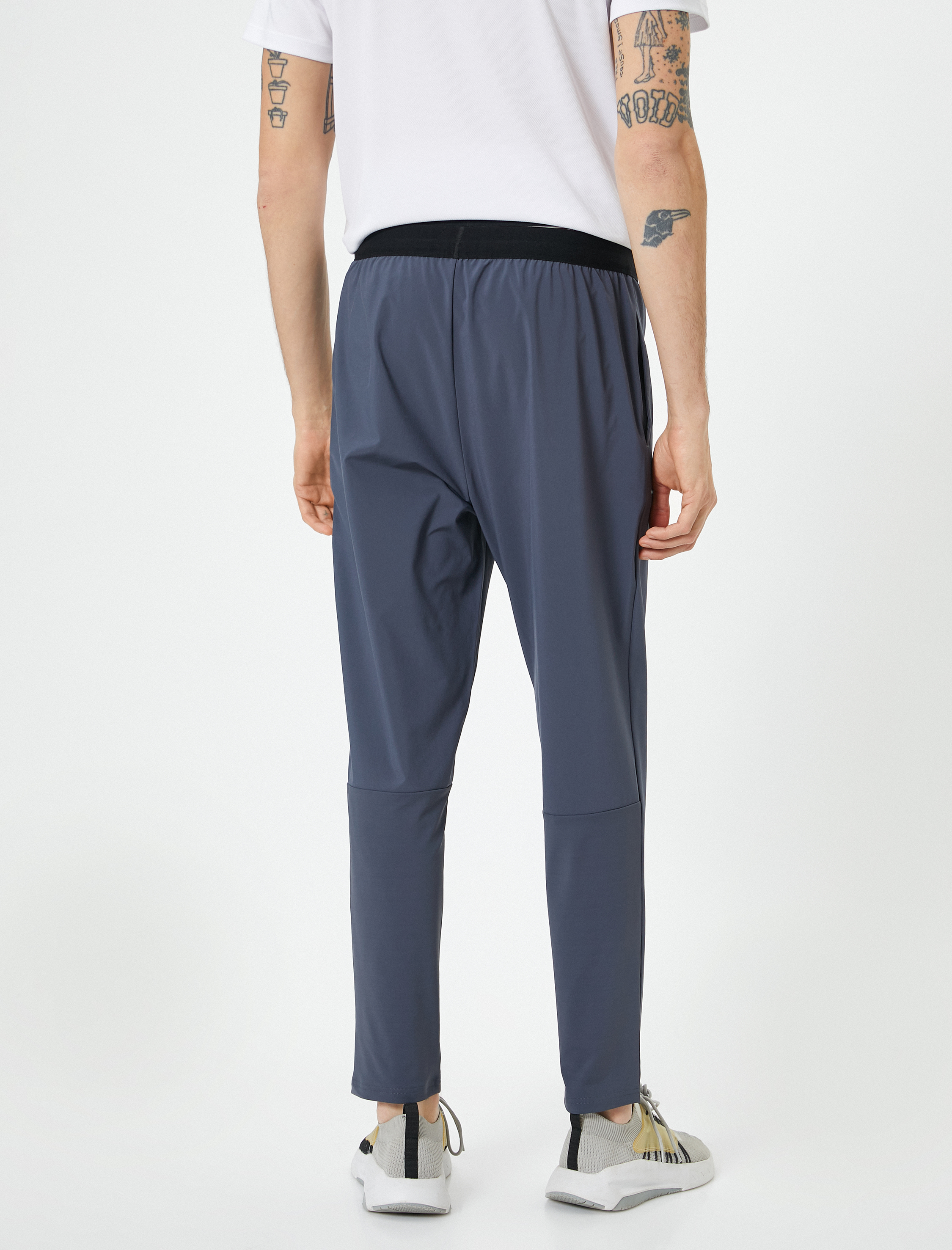 Spor Eşofman Altı Slim Fit Beli Lastikli Cep Detaylı