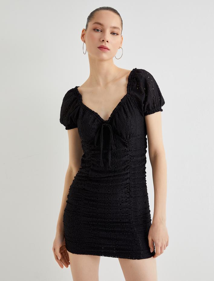  Balon Kol Mini Elbise Fisto İşlemeli Slim Fit Astarlı Fiyonk Detaylı