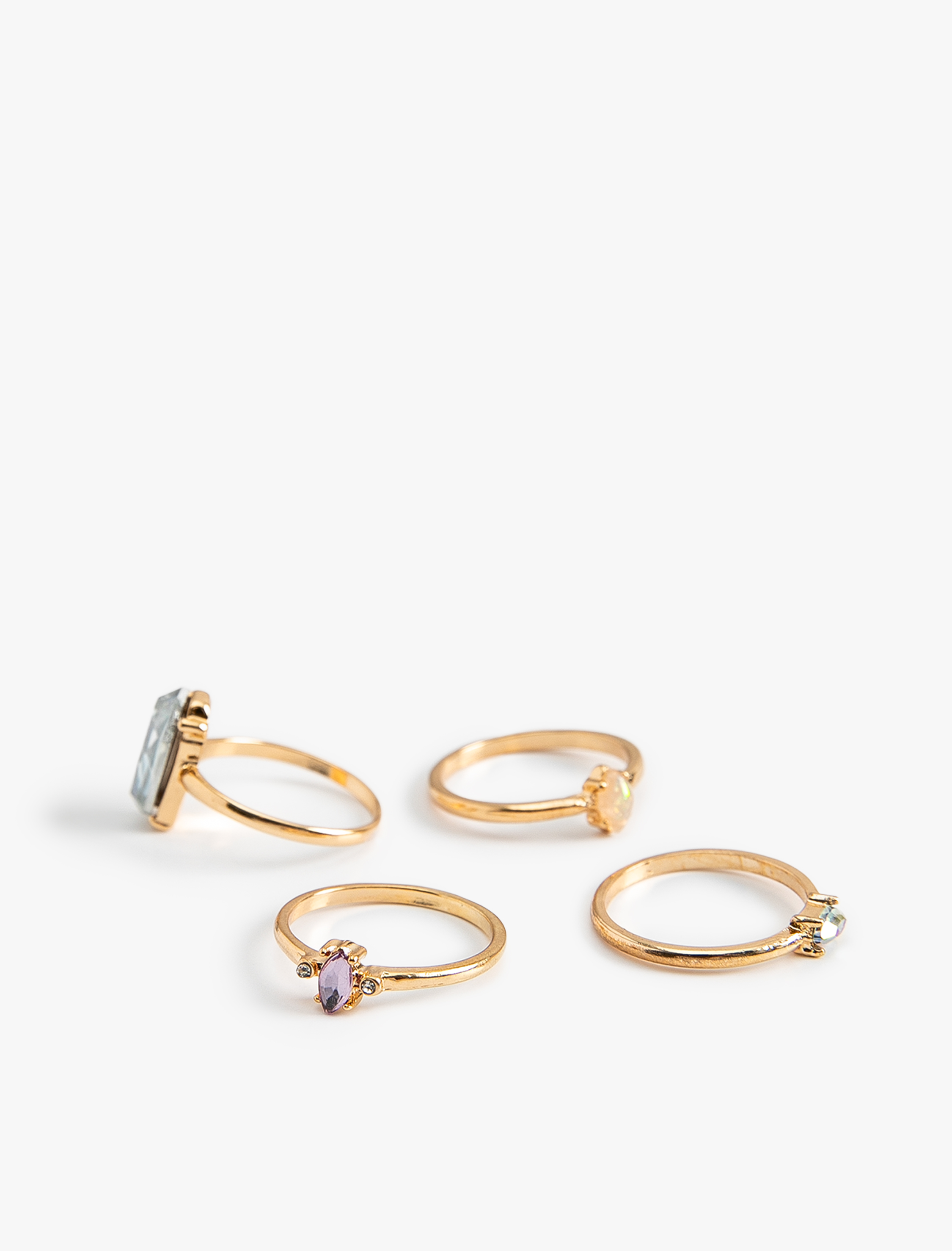  Kadın Yüzük Seti 4'lü Taşlı İnce Çinko Alaşım