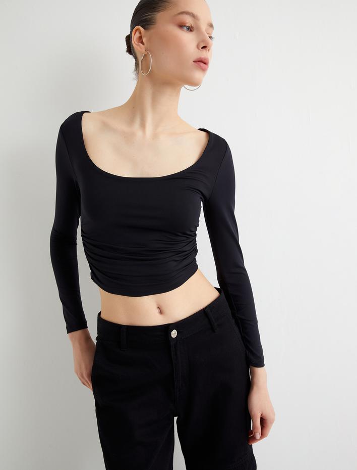  Uzun Kollu Crop Body U Yaka Drape Detaylı